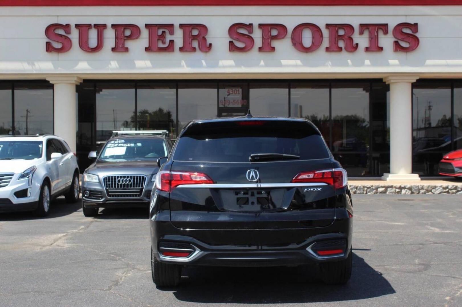 2018 Black Acura RDX 6-Spd AT (5J8TB3H34JL) with an 3.5L V6 DOHC 24V engine, 6A transmission, located at 4301 NW 39th , Oklahoma City, OK, 73112, (405) 949-5600, 35.512135, -97.598671 - NO DRIVERS LICENCE NO-FULL COVERAGE INSURANCE-NO CREDIT CHECK. COME ON OVER TO SUPERSPORTS AND TAKE A LOOK AND TEST DRIVE. PLEASE GIVE US A CALL AT (405) 949-5600. NO LICENSIA DE MANEJAR- NO SEGURO DE COBERTURA TOTAL- NO VERIFICACCION DE CREDITO. POR FAVOR VENGAN A SUPERSPORTS, ECHE UN - Photo#4