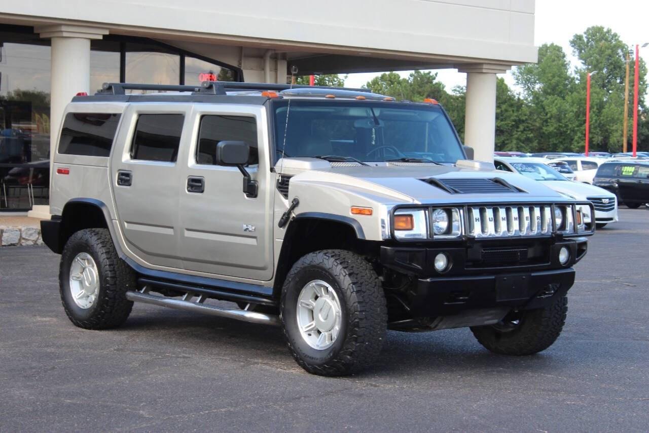 2005 Hummer H2 SUV's photo
