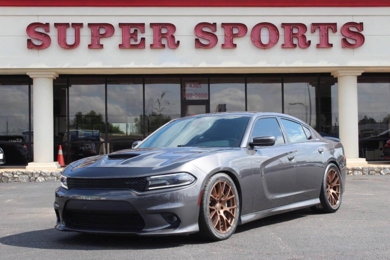 2018 Charcoal Dodge Charger SRT 392 (2C3CDXGJ9JH) with an 6.4L V8 OHV 16V engine, 5A transmission, located at 4301 NW 39th , Oklahoma City, OK, 73112, (405) 949-5600, 35.512135, -97.598671 - NO DRIVERS LICENCE NO-FULL COVERAGE INSURANCE-NO CREDIT CHECK. COME ON OVER TO SUPERSPORTS AND TAKE A LOOK AND TEST DRIVE. PLEASE GIVE US A CALL AT (405) 949-5600. NO LICENSIA DE MANEJAR- NO SEGURO DE COBERTURA TOTAL- NO VERIFICACCION DE CREDITO. POR FAVOR VENGAN A SUPERSPORTS, ECHE UN - Photo#0