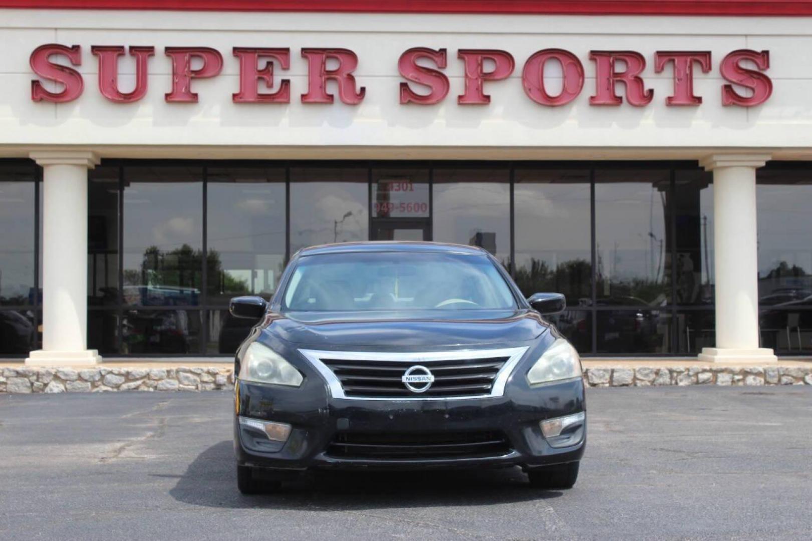 2013 Black Nissan Altima 2.5 S (1N4AL3AP2DN) with an 2.5L L4 DOHC 16V engine, CVT transmission, located at 4301 NW 39th , Oklahoma City, OK, 73112, (405) 949-5600, 35.512135, -97.598671 - NO DRIVERS LICENCE NO-FULL COVERAGE INSURANCE-NO CREDIT CHECK. COME ON OVER TO SUPERSPORTS AND TAKE A LOOK AND TEST DRIVE PLEASE GIVE US A CALL AT (405) 949-5600. NO LICENSIA DE MANEJAR- NO SEGURO DE COBERTURA TOTAL- NO VERIFICACCION DE CREDITO. POR FAVOR VENGAN A SUPERSPORTS, E - Photo#3