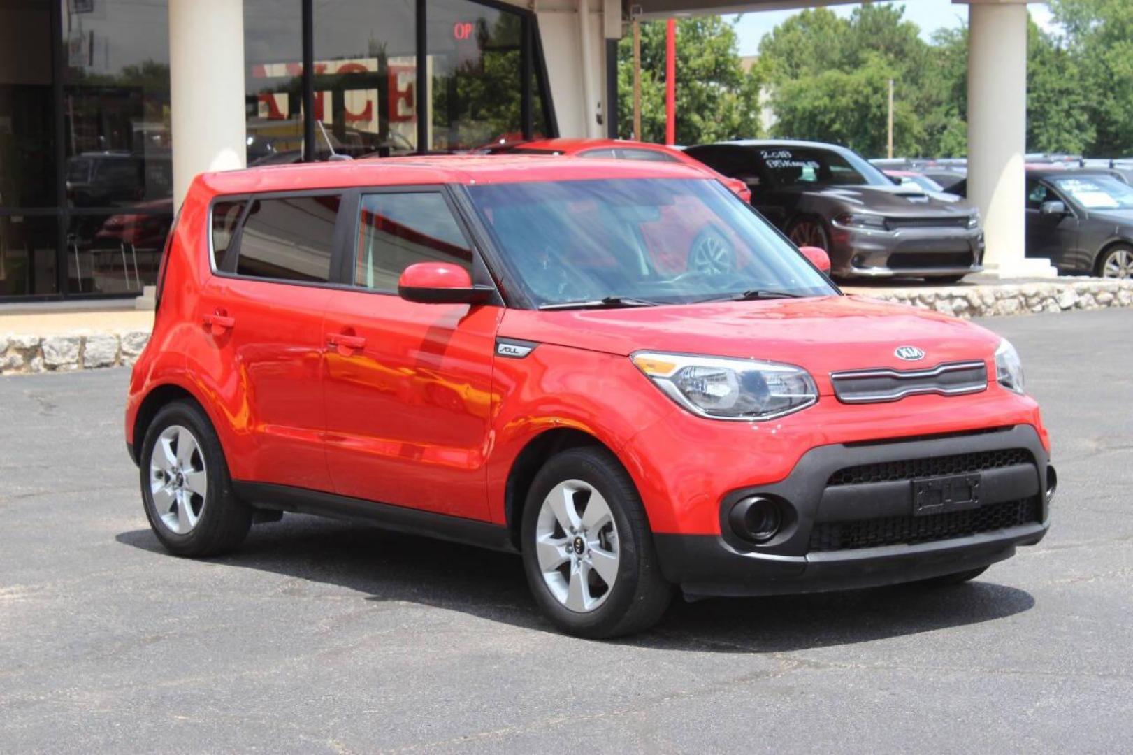 2019 Red Kia Soul Base 6M (KNDJN2A22K7) with an 1.6L L4 DOHC 16V engine, 6M transmission, located at 4301 NW 39th , Oklahoma City, OK, 73112, (405) 949-5600, 35.512135, -97.598671 - NO DRIVERS LICENCE NO-FULL COVERAGE INSURANCE-NO CREDIT CHECK. COME ON OVER TO SUPERSPORTS AND TAKE A LOOK AND TEST DRIVE. PLEASE GIVE US A CALL AT (405) 949-5600. NO LICENSIA DE MANEJAR- NO SEGURO DE COBERTURA TOTAL- NO VERIFICACCION DE CREDITO. POR FAVOR VENGAN A SUPERSPORTS, ECHE UN - Photo#0