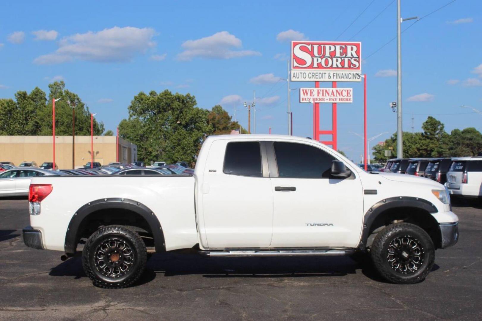 2013 Black Toyota Tundra Tundra-Grade 5.7L FFV Double Cab 4WD (5TFUW5F10DX) with an 5.7L V8 DOHC 32V FFV engine, 6-Speed Automatic Overdrive transmission, located at 4301 NW 39th , Oklahoma City, OK, 73112, (405) 949-5600, 35.512135, -97.598671 - NO DRIVERS LICENCE NO-FULL COVERAGE INSURANCE-NO CREDIT CHECK. COME ON OVER TO SUPERSPORTS AND TAKE A LOOK AND TEST DRIVE. PLEASE GIVE US A CALL AT (405) 949-5600. NO LICENSIA DE MANEJAR- NO SEGURO DE COBERTURA TOTAL- NO VERIFICACCION DE CREDITO. POR FAVOR VENGAN A SUPERSPORTS, ECHE UN - Photo#3