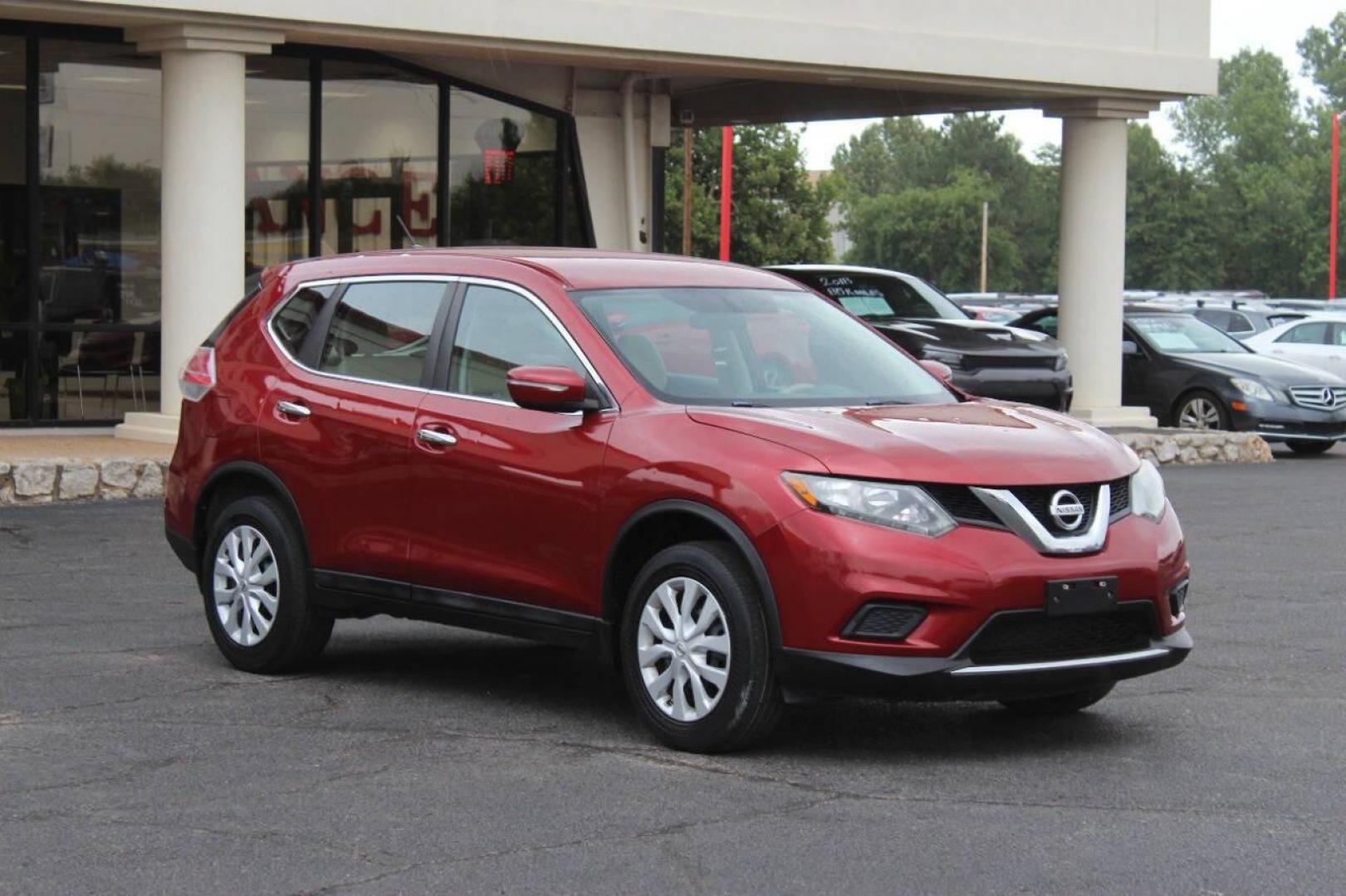 2014 Maroon Nissan Rogue S AWD (5N1AT2MV0EC) with an 2.5L L4 DOHC 16V engine, Continuously Variable Transmission transmission, located at 4301 NW 39th , Oklahoma City, OK, 73112, (405) 949-5600, 35.512135, -97.598671 - NO DRIVERS LICENCE NO-FULL COVERAGE INSURANCE-NO CREDIT CHECK. COME ON OVER TO SUPERSPORTS AND TAKE A LOOK AND TEST DRIVE. PLEASE GIVE US A CALL AT (405) 949-5600. NO LICENSIA DE MANEJAR- NO SEGURO DE COBERTURA TOTAL- NO VERIFICACCION DE CREDITO. POR FAVOR VENGAN A SUPERSPORTS, ECHE UN - Photo#0