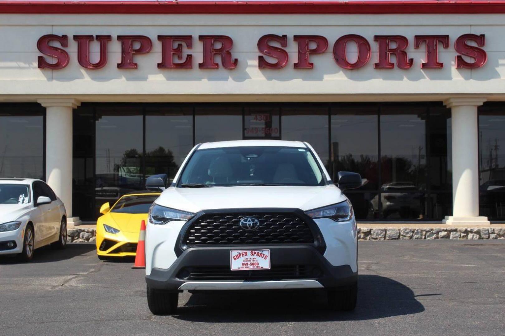 2023 White Toyota Corolla Cross L AWD (7MUAAAAG1PV) with an 2.0L L4 DOHC 16V engine, CVT transmission, located at 4301 NW 39th , Oklahoma City, OK, 73112, (405) 949-5600, 35.512135, -97.598671 - NO DRIVERS LICENCE NO-FULL COVERAGE INSURANCE-NO CREDIT CHECK. COME ON OVER TO SUPERSPORTS AND TAKE A LOOK AND TEST DRIVE. PLEASE GIVE US A CALL AT (405) 949-5600. NO LICENSIA DE MANEJAR- NO SEGURO DE COBERTURA TOTAL- NO VERIFICACCION DE CREDITO. POR FAVOR VENGAN A SUPERSPORTS, ECHE UN - Photo#2