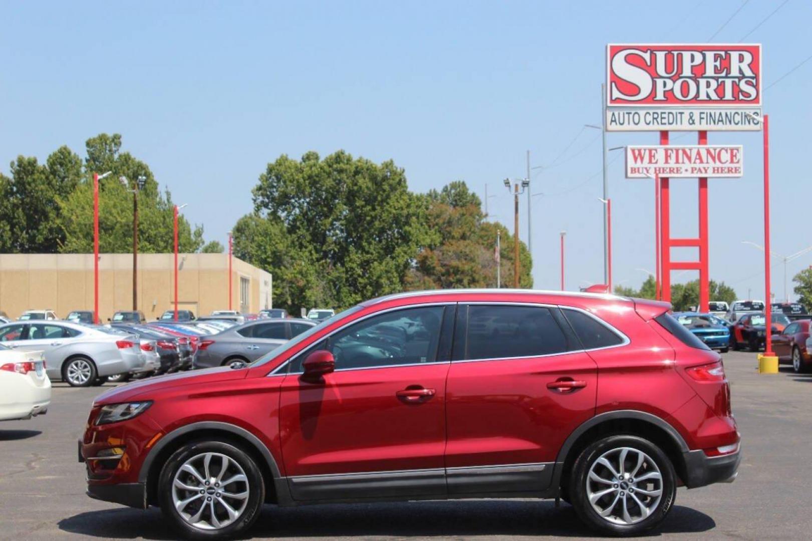 2019 Burgundy Lincoln MKC Select FWD (5LMCJ2C94KU) with an 2.0L L4 DOHC 16V engine, 6A transmission, located at 4301 NW 39th , Oklahoma City, OK, 73112, (405) 949-5600, 35.512135, -97.598671 - NO DRIVERS LICENCE NO-FULL COVERAGE INSURANCE-NO CREDIT CHECK. COME ON OVER TO SUPERSPORTS AND TAKE A LOOK AND TEST DRIVE. PLEASE GIVE US A CALL AT (405) 949-5600. NO LICENSIA DE MANEJAR- NO SEGURO DE COBERTURA TOTAL- NO VERIFICACCION DE CREDITO. POR FAVOR VENGAN A SUPERSPORTS, ECHE UN - Photo#6