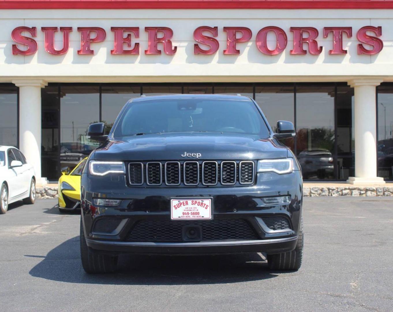 2019 Black Jeep Grand Cherokee Limited 4WD (1C4RJFBG1KC) with an 3.6L V6 DOHC 24V engine, 8A transmission, located at 4301 NW 39th , Oklahoma City, OK, 73112, (405) 949-5600, 35.512135, -97.598671 - NO DRIVERS LICENCE NO-FULL COVERAGE INSURANCE-NO CREDIT CHECK. COME ON OVER TO SUPERSPORTS AND TAKE A LOOK AND TEST DRIVE. PLEASE GIVE US A CALL AT (405) 949-5600. NO LICENSIA DE MANEJAR- NO SEGURO DE COBERTURA TOTAL- NO VERIFICACCION DE CREDITO. POR FAVOR VENGAN A SUPERSPORTS, ECHE UN - Photo#2