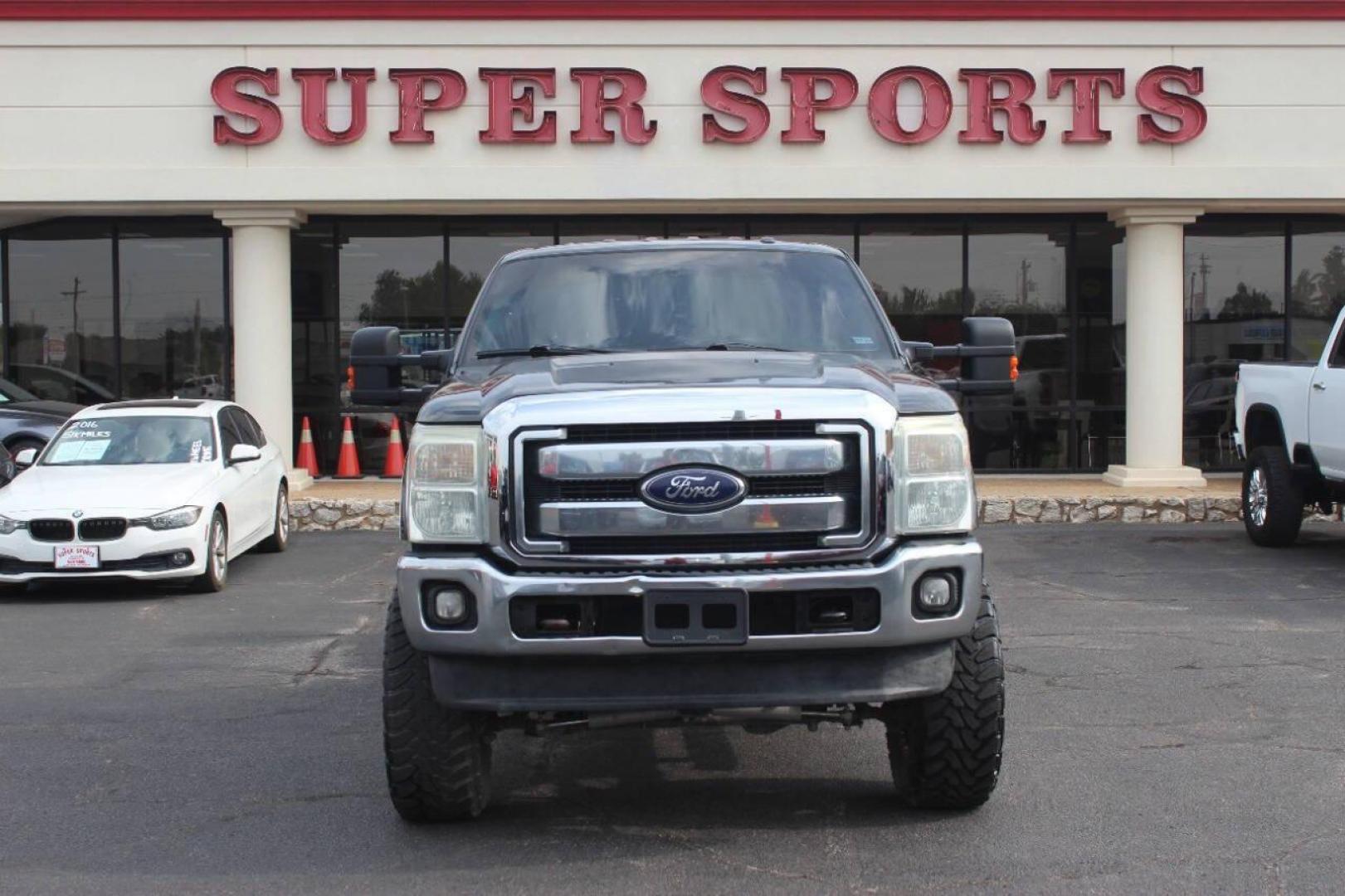 2013 Black Ford F-250 SD King Ranch Crew Cab 4WD (1FT7W2B68DE) with an 6.2L V8 OHV 16V engine, 6-Speed Automatic transmission, located at 4301 NW 39th , Oklahoma City, OK, 73112, (405) 949-5600, 35.512135, -97.598671 - NO DRIVERS LICENCE NO-FULL COVERAGE INSURANCE-NO CREDIT CHECK. COME ON OVER TO SUPERSPORTS AND TAKE A LOOK AND TEST DRIVE. PLEASE GIVE US A CALL AT (405) 949-5600. NO LICENSIA DE MANEJAR- NO SEGURO DE COBERTURA TOTAL- NO VERIFICACCION DE CREDITO. POR FAVOR VENGAN A SUPERSPORTS, ECHE UN - Photo#2