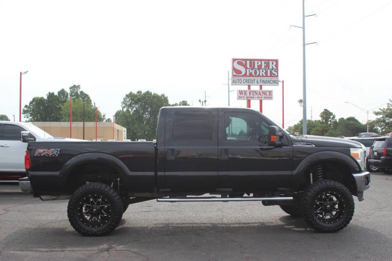 2013 Black Ford F-250 SD King Ranch Crew Cab 4WD (1FT7W2B68DE) with an 6.2L V8 OHV 16V engine, 6-Speed Automatic transmission, located at 4301 NW 39th , Oklahoma City, OK, 73112, (405) 949-5600, 35.512135, -97.598671 - NO DRIVERS LICENCE NO-FULL COVERAGE INSURANCE-NO CREDIT CHECK. COME ON OVER TO SUPERSPORTS AND TAKE A LOOK AND TEST DRIVE. PLEASE GIVE US A CALL AT (405) 949-5600. NO LICENSIA DE MANEJAR- NO SEGURO DE COBERTURA TOTAL- NO VERIFICACCION DE CREDITO. POR FAVOR VENGAN A SUPERSPORTS, ECHE UN - Photo#3