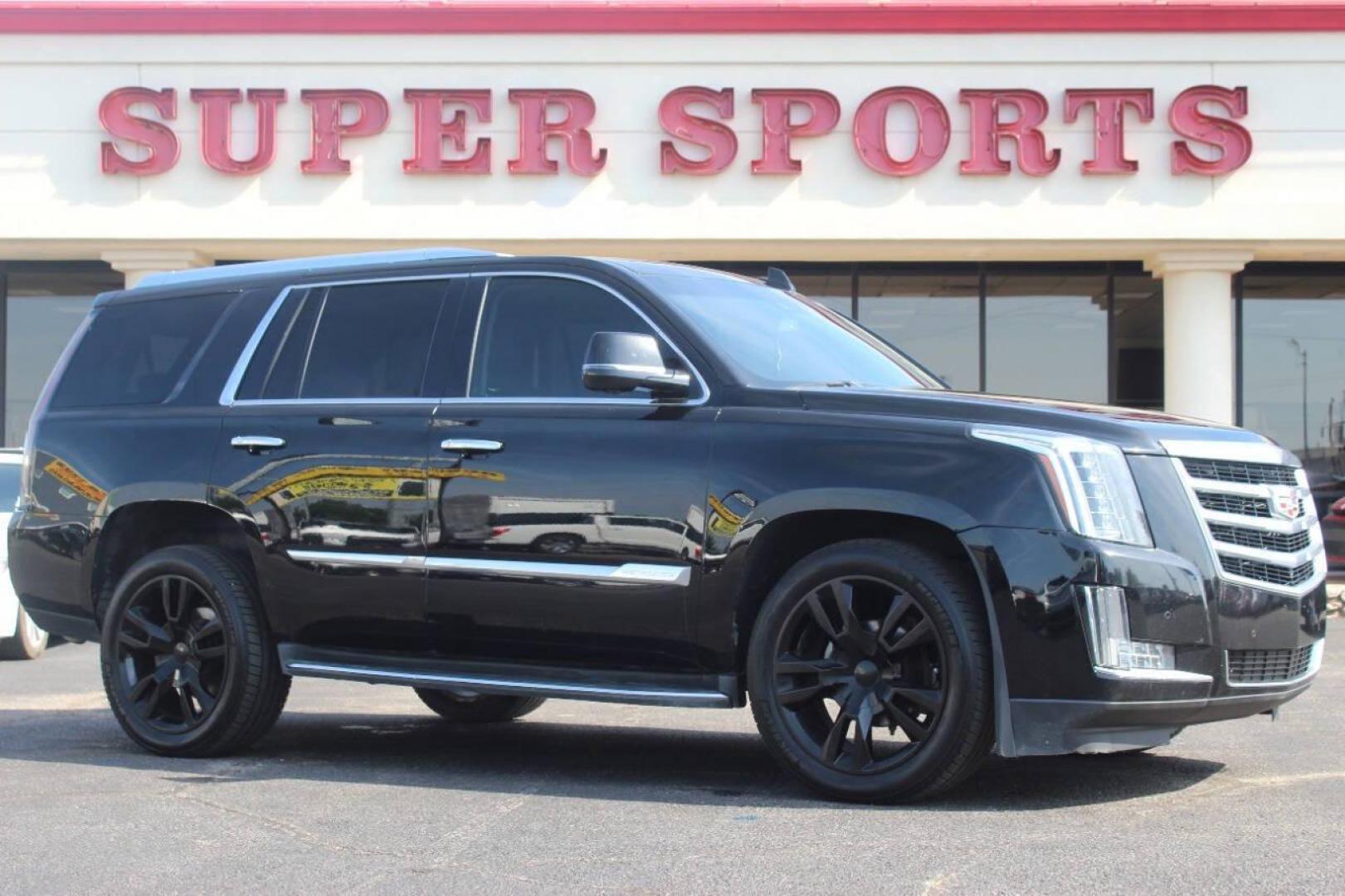 2016 Black Cadillac Escalade Luxury 2WD (1GYS3BKJ4GR) with an 6.2L V8 OHV 16V FFV engine, 6A transmission, located at 4301 NW 39th , Oklahoma City, OK, 73112, (405) 949-5600, 35.512135, -97.598671 - NO DRIVERS LICENCE NO-FULL COVERAGE INSURANCE-NO CREDIT CHECK. COME ON OVER TO SUPERSPORTS AND TAKE A LOOK AND TEST DRIVE. PLEASE GIVE US A CALL AT (405) 949-5600. NO LICENSIA DE MANEJAR- NO SEGURO DE COBERTURA TOTAL- NO VERIFICACCION DE CREDITO. POR FAVOR VENGAN A SUPERSPORTS, ECHE UN - Photo#0