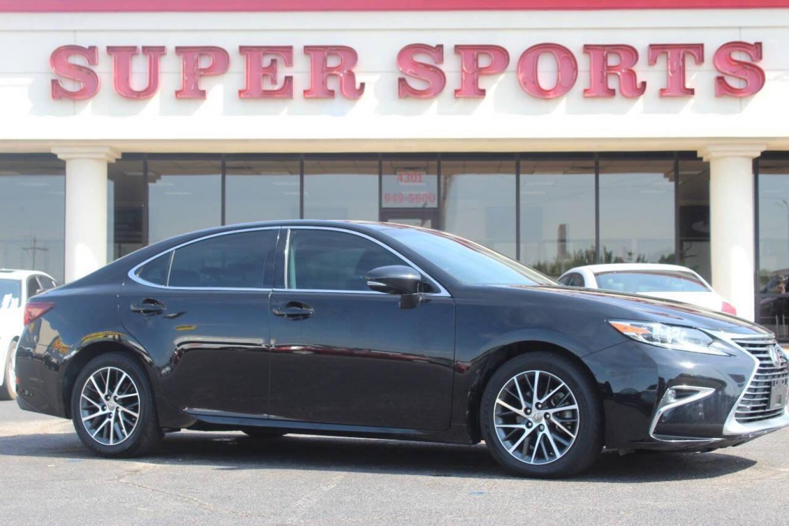 2017 Black Lexus ES 350 Sedan (58ABK1GG9HU) with an 3.5L V6 DOHC 24V engine, 6A transmission, located at 4301 NW 39th , Oklahoma City, OK, 73112, (405) 949-5600, 35.512135, -97.598671 - NO DRIVERS LICENCE NO-FULL COVERAGE INSURANCE-NO CREDIT CHECK. COME ON OVER TO SUPERSPORTS AND TAKE A LOOK AND TEST DRIVE. PLEASE GIVE US A CALL AT (405) 949-5600. NO LICENSIA DE MANEJAR- NO SEGURO DE COBERTURA TOTAL- NO VERIFICACCION DE CREDITO. POR FAVOR VENGAN A SUPERSPORTS, ECHE UN - Photo#0