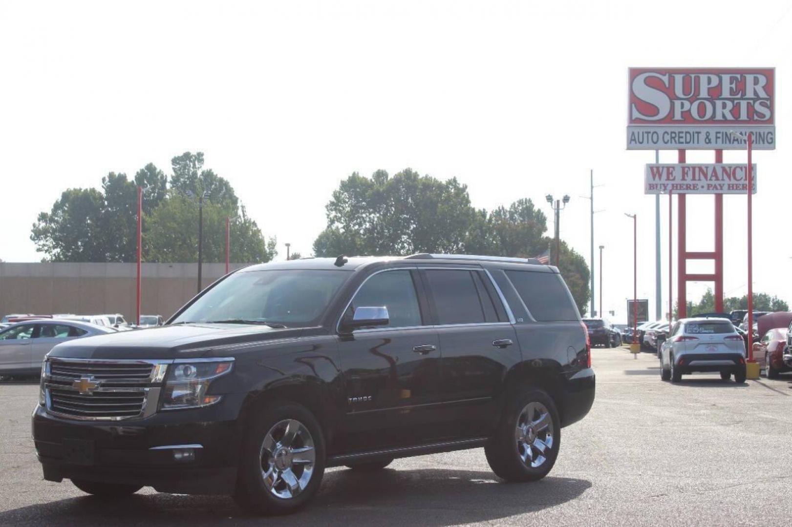 2015 Black Chevrolet Tahoe LTZ 4WD (1GNSKCKC9FR) with an 5.3L V8 OHV 16V engine, 6-Speed Automatic transmission, located at 4301 NW 39th , Oklahoma City, OK, 73112, (405) 949-5600, 35.512135, -97.598671 - NO DRIVERS LICENCE NO-FULL COVERAGE INSURANCE-NO CREDIT CHECK. COME ON OVER TO SUPERSPORTS AND TAKE A LOOK AND TEST DRIVE. PLEASE GIVE US A CALL AT (405) 949-5600. NO LICENSIA DE MANEJAR- NO SEGURO DE COBERTURA TOTAL- NO VERIFICACCION DE CREDITO. POR FAVOR VENGAN A SUPERSPORTS, ECHE UN - Photo#6