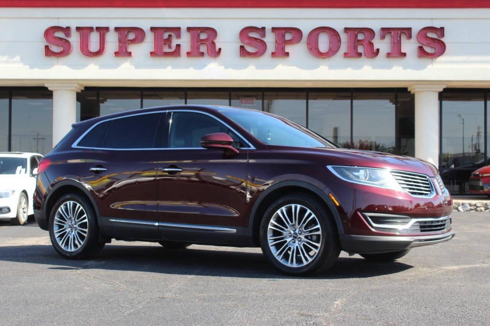 2018 Burgundy Lincoln MKX Reserve (2LMPJ6LP2JB) with an 2.7L V6 DOHC 24V engine, 6A transmission, located at 4301 NW 39th , Oklahoma City, OK, 73112, (405) 949-5600, 35.512135, -97.598671 - NO DRIVERS LICENCE NO-FULL COVERAGE INSURANCE-NO CREDIT CHECK. COME ON OVER TO SUPERSPORTS AND TAKE A LOOK AND TEST DRIVE. PLEASE GIVE US A CALL AT (405) 949-5600. NO LICENSIA DE MANEJAR- NO SEGURO DE COBERTURA TOTAL- NO VERIFICACCION DE CREDITO. POR FAVOR VENGAN A SUPERSPORTS, ECHE UN - Photo#0