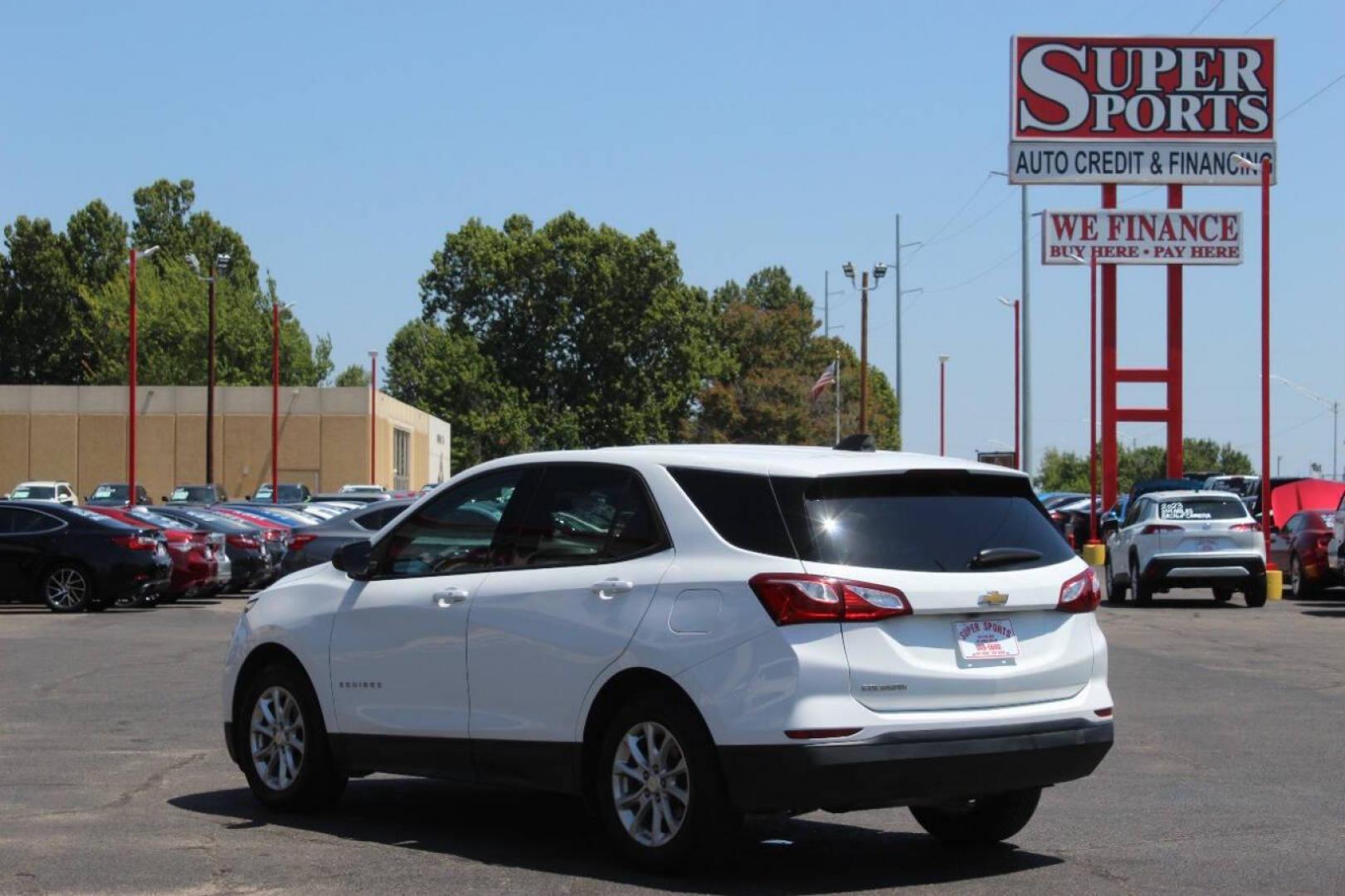 2019 White Chevrolet Equinox LS 2WD (3GNAXHEV6KS) with an 1.5L L4 DIR DOHC 16V TURBO engine, 6A transmission, located at 4301 NW 39th , Oklahoma City, OK, 73112, (405) 949-5600, 35.512135, -97.598671 - NO DRIVERS LICENCE NO-FULL COVERAGE INSURANCE-NO CREDIT CHECK. COME ON OVER TO SUPERSPORTS AND TAKE A LOOK AND TEST DRIVE. PLEASE GIVE US A CALL AT (405) 949-5600. NO LICENSIA DE MANEJAR- NO SEGURO DE COBERTURA TOTAL- NO VERIFICACCION DE CREDITO. POR FAVOR VENGAN A SUPERSPORTS, ECHE UN - Photo#3