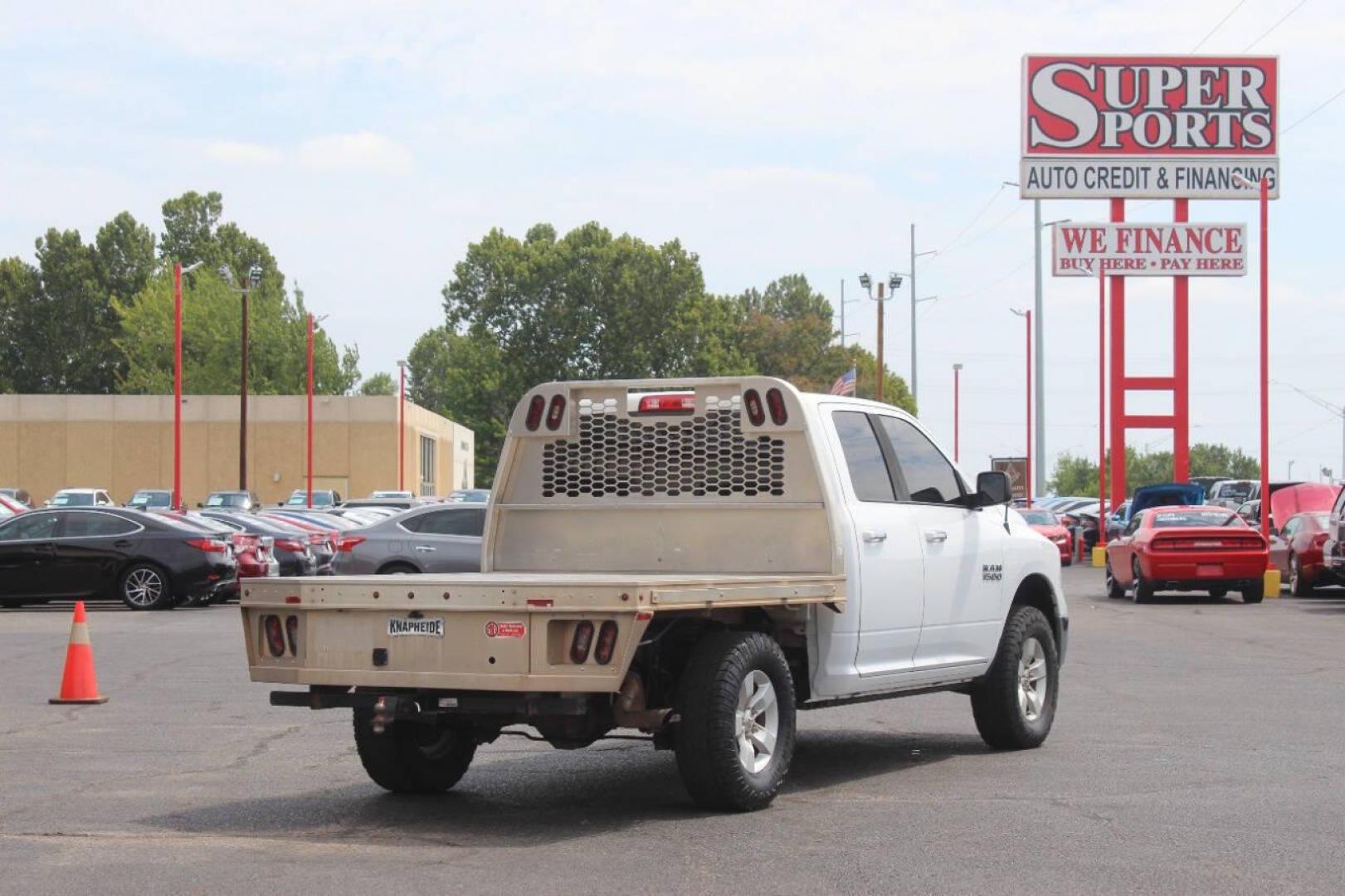 2016 White RAM 1500 (1C6RR7GG1GS) with an 3.6L V6 3.6L V6 engine, Automatic 8-Speed transmission, located at 4301 NW 39th , Oklahoma City, OK, 73112, (405) 949-5600, 35.512135, -97.598671 - NO DRIVERS LICENCE NO-FULL COVERAGE INSURANCE-NO CREDIT CHECK. COME ON OVER TO SUPERSPORTS AND TAKE A LOOK AND TEST DRIVE. PLEASE GIVE US A CALL AT (405) 949-5600. NO LICENSIA DE MANEJAR- NO SEGURO DE COBERTURA TOTAL- NO VERIFICACCION DE CREDITO. POR FAVOR VENGAN A SUPERSPORTS, ECHE UN - Photo#3