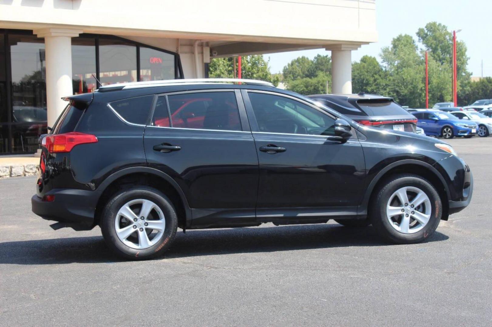 2014 Black Toyota RAV4 XLE AWD (2T3RFREV2EW) with an 2.5L L4 DOHC 16V engine, 6-Speed Automatic transmission, located at 4301 NW 39th , Oklahoma City, OK, 73112, (405) 949-5600, 35.512135, -97.598671 - NO DRIVERS LICENCE NO-FULL COVERAGE INSURANCE-NO CREDIT CHECK. COME ON OVER TO SUPERSPORTS AND TAKE A LOOK AND TEST DRIVE. PLEASE GIVE US A CALL AT (405) 949-5600. NO LICENSIA DE MANEJAR- NO SEGURO DE COBERTURA TOTAL- NO VERIFICACCION DE CREDITO. POR FAVOR VENGAN A SUPERSPORTS, ECHE UN - Photo#1