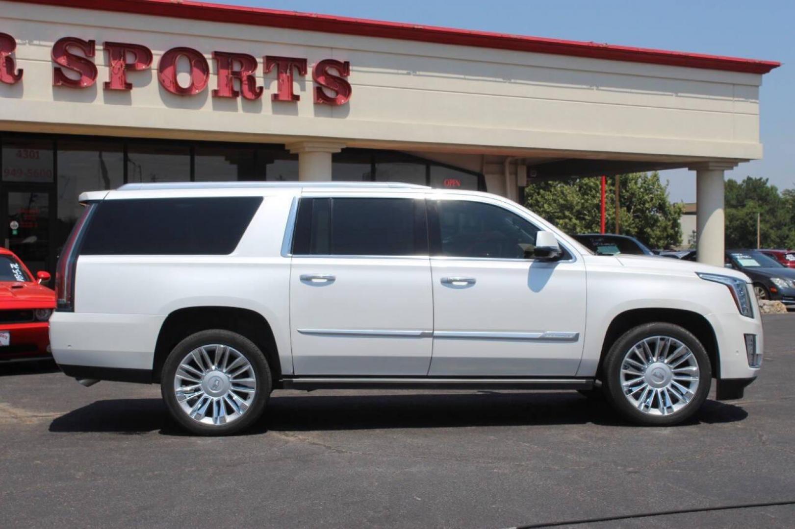 2018 White Cadillac Escalade ESV 2WD Platinum (1GYS3KKJ6JR) with an 6.2L V8 OHV 16V FFV engine, 8A transmission, located at 4301 NW 39th , Oklahoma City, OK, 73112, (405) 949-5600, 35.512135, -97.598671 - NO DRIVERS LICENCE NO-FULL COVERAGE INSURANCE-NO CREDIT CHECK. COME ON OVER TO SUPERSPORTS AND TAKE A LOOK AND TEST DRIVE. PLEASE GIVE US A CALL AT (405) 949-5600. NO LICENSIA DE MANEJAR- NO SEGURO DE COBERTURA TOTAL- NO VERIFICACCION DE CREDITO. POR FAVOR VENGAN A SUPERSPORTS, ECHE UN - Photo#2