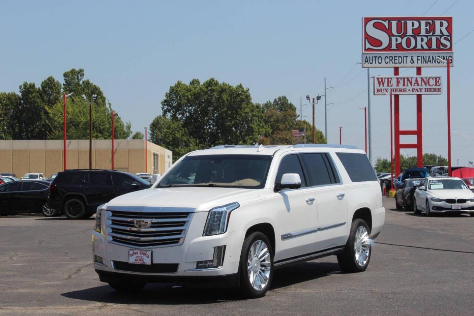 2018 White Cadillac Escalade ESV 2WD Platinum (1GYS3KKJ6JR) with an 6.2L V8 OHV 16V FFV engine, 8A transmission, located at 4301 NW 39th , Oklahoma City, OK, 73112, (405) 949-5600, 35.512135, -97.598671 - NO DRIVERS LICENCE NO-FULL COVERAGE INSURANCE-NO CREDIT CHECK. COME ON OVER TO SUPERSPORTS AND TAKE A LOOK AND TEST DRIVE. PLEASE GIVE US A CALL AT (405) 949-5600. NO LICENSIA DE MANEJAR- NO SEGURO DE COBERTURA TOTAL- NO VERIFICACCION DE CREDITO. POR FAVOR VENGAN A SUPERSPORTS, ECHE UN - Photo#6