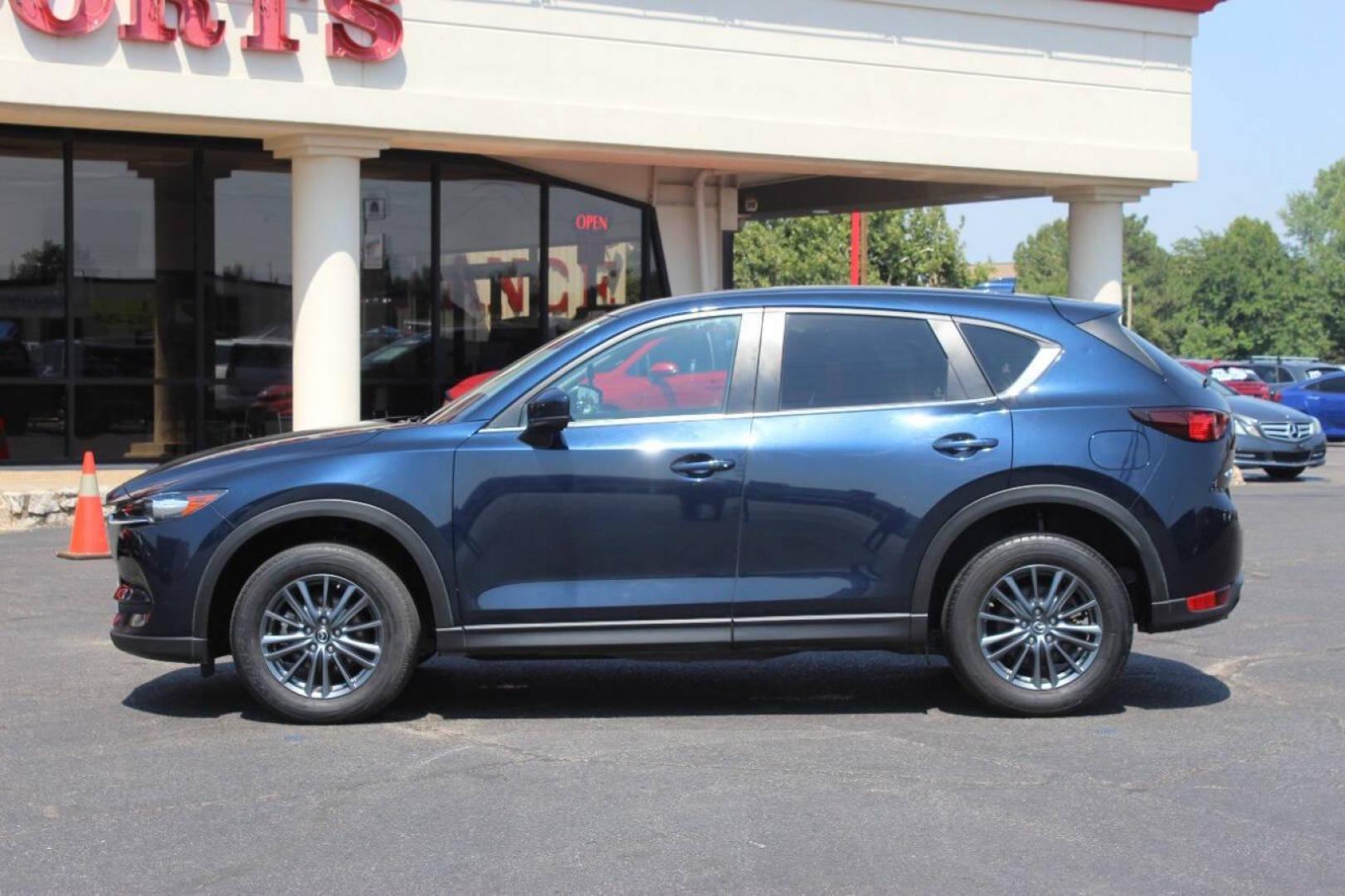 2019 Blue Mazda CX-5 Touring AWD (JM3KFBCMXK1) with an 2.5L L4 DOHC 16V engine, 6A transmission, located at 4301 NW 39th , Oklahoma City, OK, 73112, (405) 949-5600, 35.512135, -97.598671 - NO DRIVERS LICENCE NO-FULL COVERAGE INSURANCE-NO CREDIT CHECK. COME ON OVER TO SUPERSPORTS AND TAKE A LOOK AND TEST DRIVE. PLEASE GIVE US A CALL AT (405) 949-5600. NO LICENSIA DE MANEJAR- NO SEGURO DE COBERTURA TOTAL- NO VERIFICACCION DE CREDITO. POR FAVOR VENGAN A SUPERSPORTS, ECHE UN - Photo#5