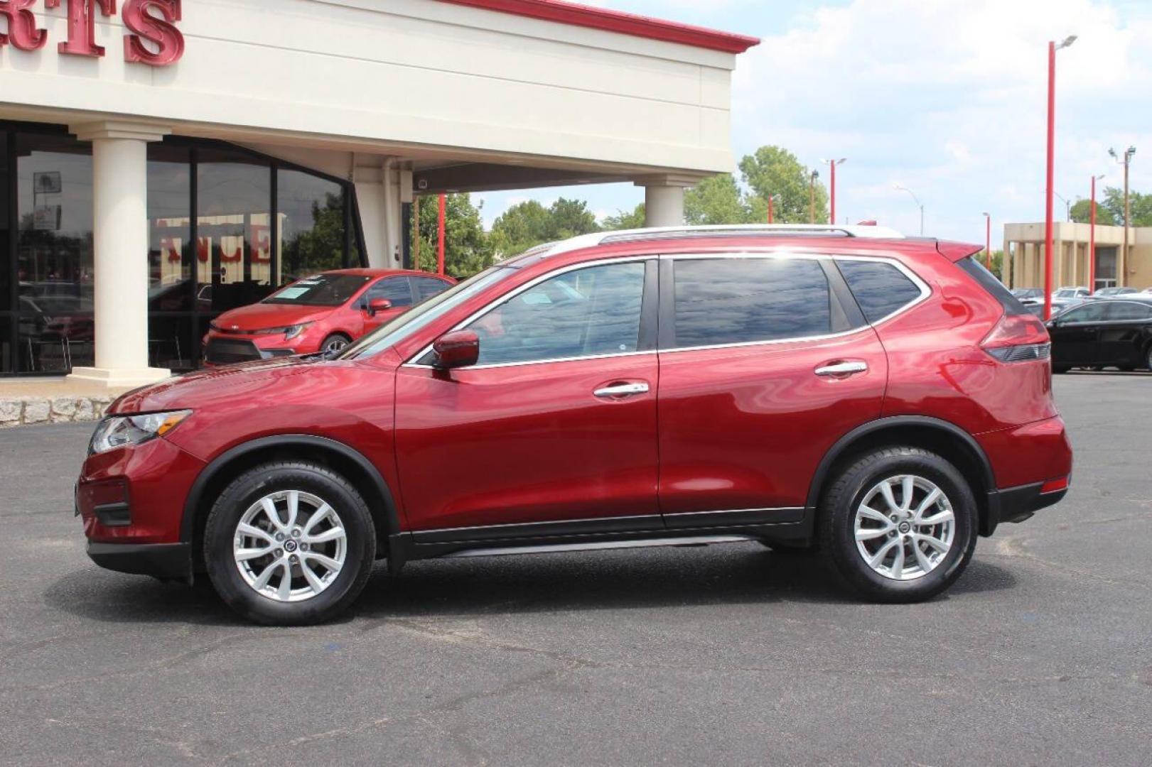 2020 Red Nissan Rogue S AWD (5N1AT2MV3LC) with an 2.5L L4 DOHC 16V engine, CVT transmission, located at 4301 NW 39th , Oklahoma City, OK, 73112, (405) 949-5600, 35.512135, -97.598671 - NO DRIVERS LICENCE NO-FULL COVERAGE INSURANCE-NO CREDIT CHECK. COME ON OVER TO SUPERSPORTS AND TAKE A LOOK AND TEST DRIVE. PLEASE GIVE US A CALL AT (405) 949-5600. NO LICENSIA DE MANEJAR- NO SEGURO DE COBERTURA TOTAL- NO VERIFICACCION DE CREDITO. POR FAVOR VENGAN A SUPERSPORTS, ECHE UN - Photo#5