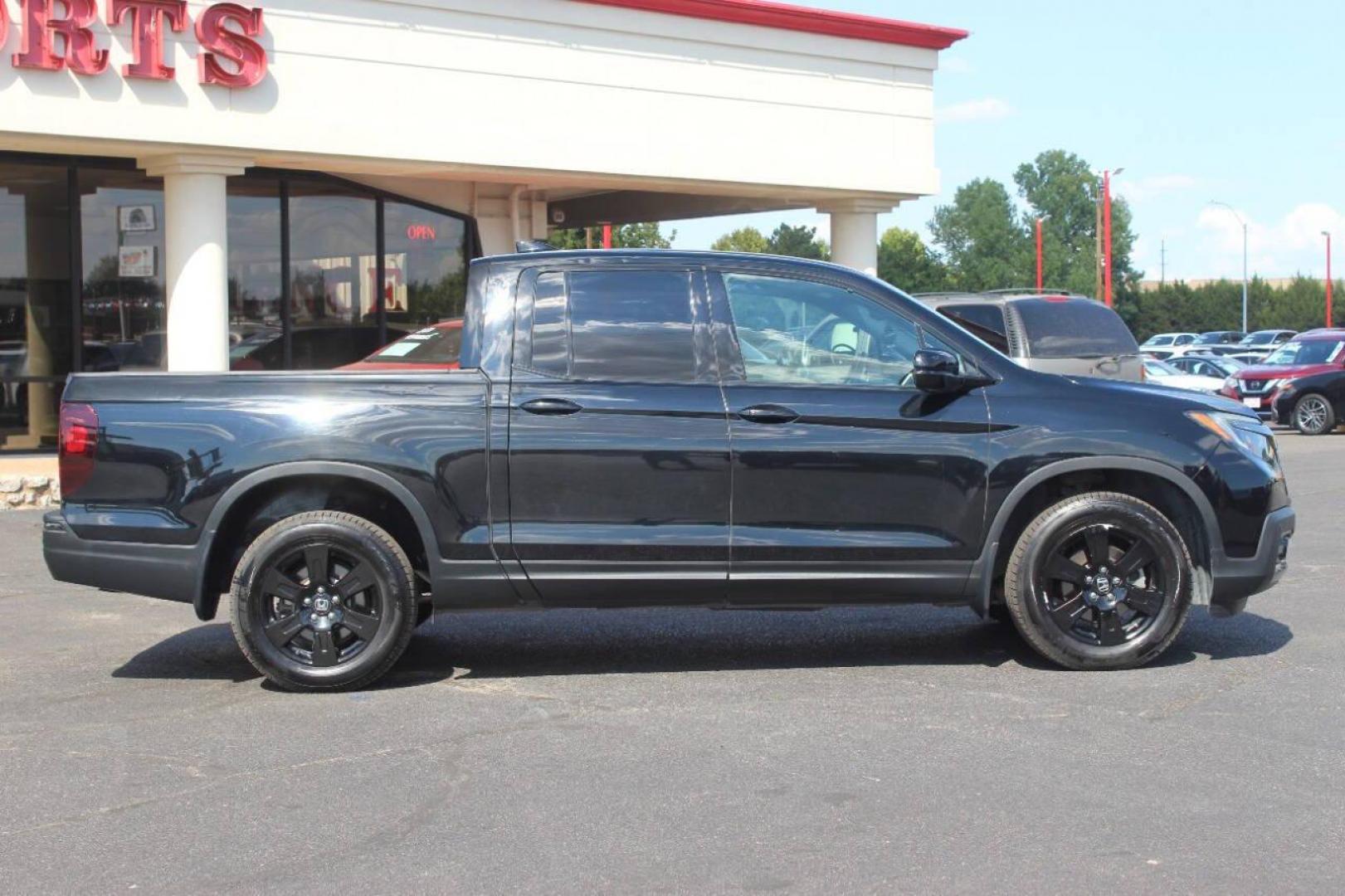 2019 Black Honda Ridgeline Black Edition AWD (5FPYK3F81KB) with an 3.5L V6 SOHC 24V engine, 6A transmission, located at 4301 NW 39th , Oklahoma City, OK, 73112, (405) 949-5600, 35.512135, -97.598671 - NO DRIVERS LICENCE NO-FULL COVERAGE INSURANCE-NO CREDIT CHECK. COME ON OVER TO SUPERSPORTS AND TAKE A LOOK AND TEST DRIVE. PLEASE GIVE US A CALL AT (405) 949-5600. NO LICENSIA DE MANEJAR- NO SEGURO DE COBERTURA TOTAL- NO VERIFICACCION DE CREDITO. POR FAVOR VENGAN A SUPERSPORTS, ECHE UN - Photo#2