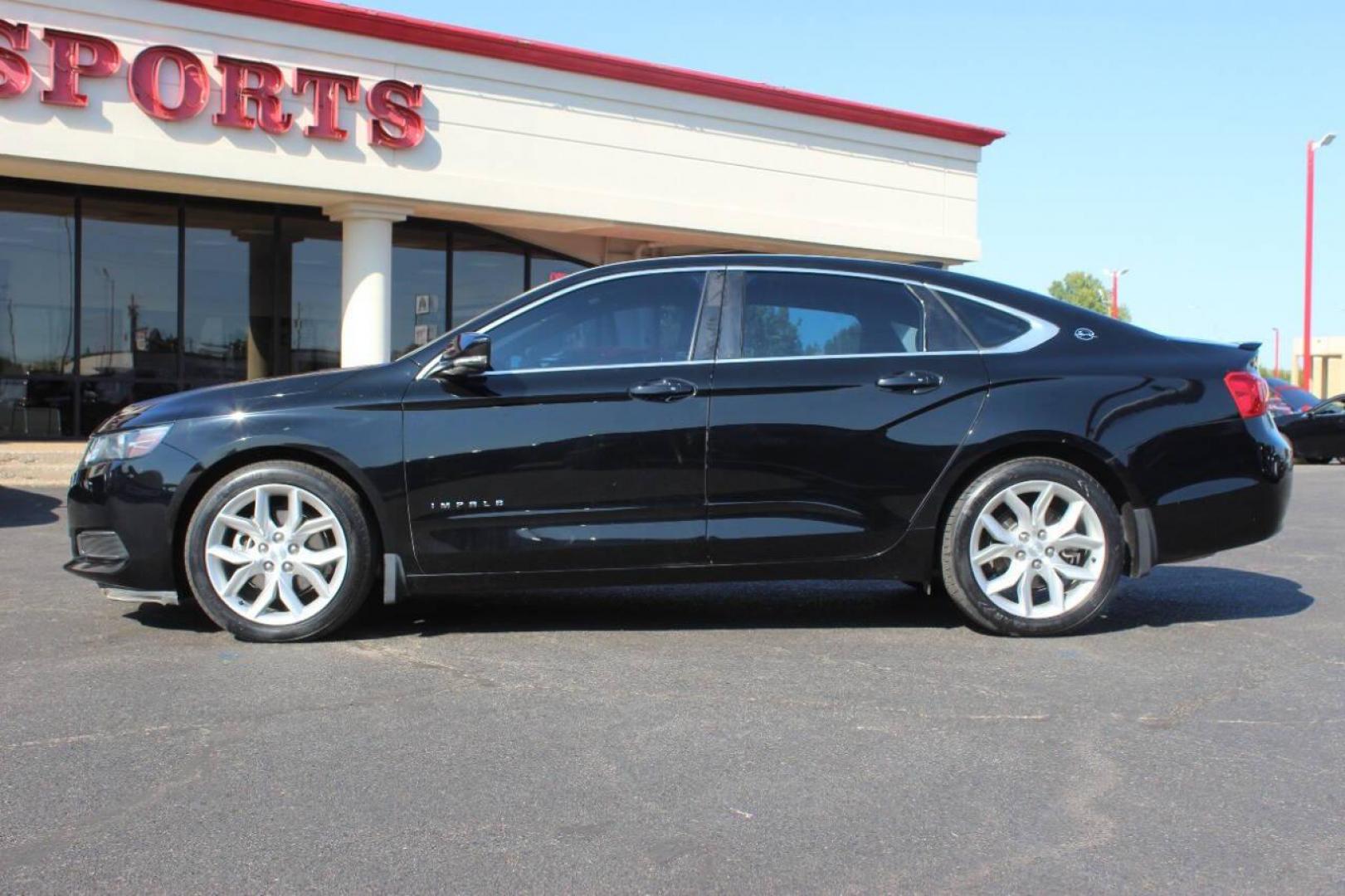 2017 Black Chevrolet Impala LT (2G1105S31H9) with an 3.6L V6 DOHC 24V engine, 6A transmission, located at 4301 NW 39th , Oklahoma City, OK, 73112, (405) 949-5600, 35.512135, -97.598671 - NO DRIVERS LICENCE NO-FULL COVERAGE INSURANCE-NO CREDIT CHECK. COME ON OVER TO SUPERSPORTS AND TAKE A LOOK AND TEST DRIVE. PLEASE GIVE US A CALL AT (405) 949-5600. NO LICENSIA DE MANEJAR- NO SEGURO DE COBERTURA TOTAL- NO VERIFICACCION DE CREDITO. POR FAVOR VENGAN A SUPERSPORTS, ECHE UN - Photo#5