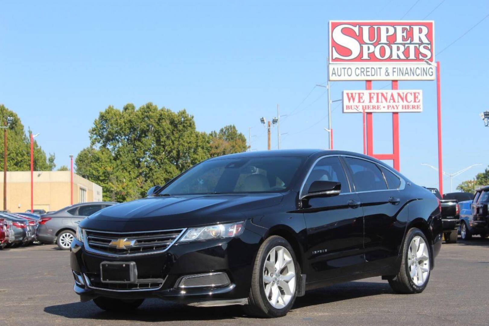 2017 Black Chevrolet Impala LT (2G1105S31H9) with an 3.6L V6 DOHC 24V engine, 6A transmission, located at 4301 NW 39th , Oklahoma City, OK, 73112, (405) 949-5600, 35.512135, -97.598671 - NO DRIVERS LICENCE NO-FULL COVERAGE INSURANCE-NO CREDIT CHECK. COME ON OVER TO SUPERSPORTS AND TAKE A LOOK AND TEST DRIVE. PLEASE GIVE US A CALL AT (405) 949-5600. NO LICENSIA DE MANEJAR- NO SEGURO DE COBERTURA TOTAL- NO VERIFICACCION DE CREDITO. POR FAVOR VENGAN A SUPERSPORTS, ECHE UN - Photo#6