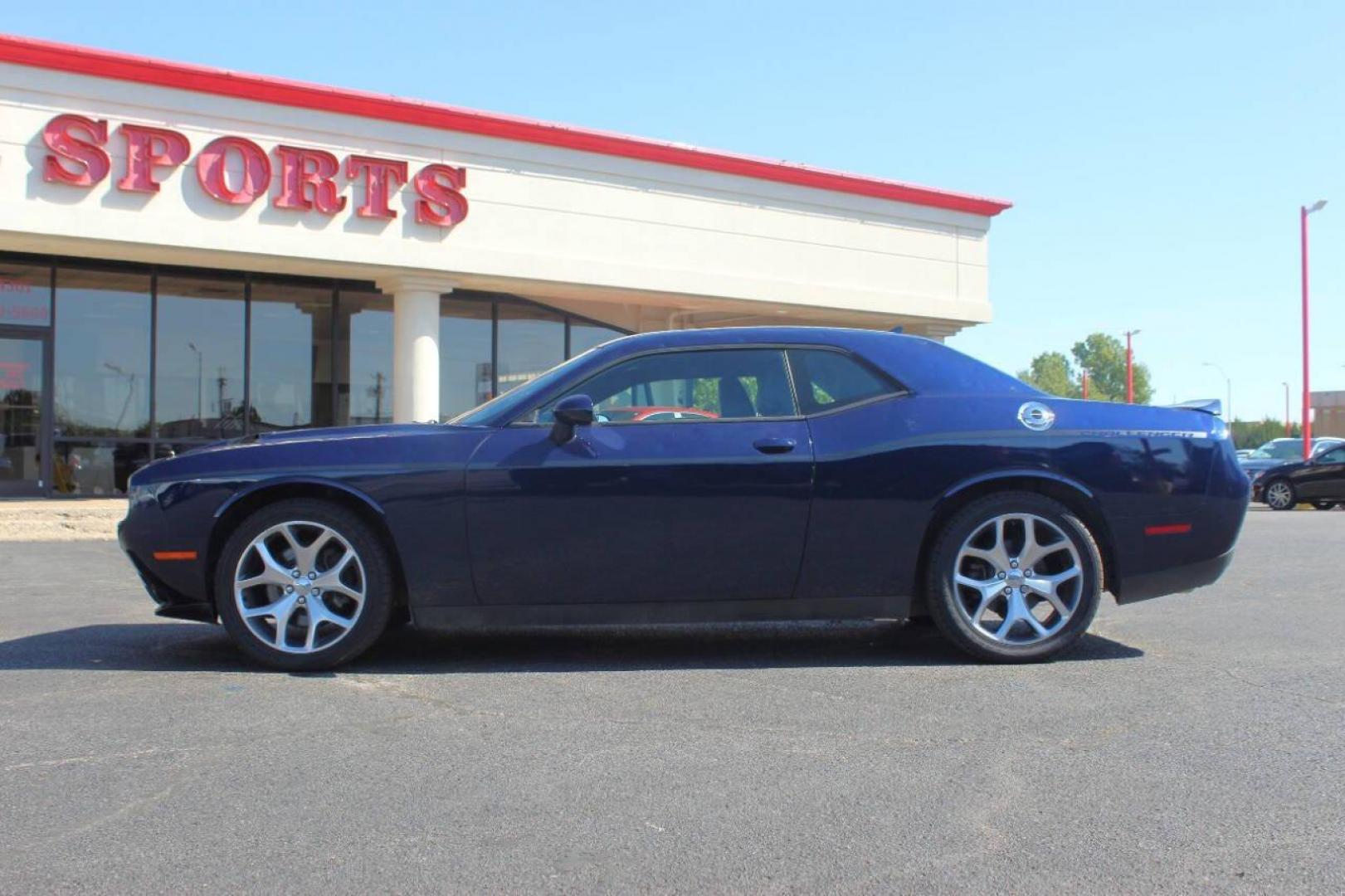 2015 Blue Dodge Challenger SXT Plus (2C3CDZBG9FH) with an 3.6L V6 DOHC 24V engine, 5-Speed Automatic transmission, located at 4301 NW 39th , Oklahoma City, OK, 73112, (405) 949-5600, 35.512135, -97.598671 - MUST SEE. NO DRIVERS LICENCE NO-FULL COVERAGE INSURANCE-NO CREDIT CHECK. COME ON OVER TO SUPERSPORTS AND TAKE A LOOK AND TEST DRIVE. PLEASE GIVE US A CALL AT (405) 949-5600. NO LICENSIA DE MANEJAR- NO SEGURO DE COBERTURA TOTAL- NO VERIFICACCION DE CREDITO. POR FAVOR VENGAN A SUPERS - Photo#4