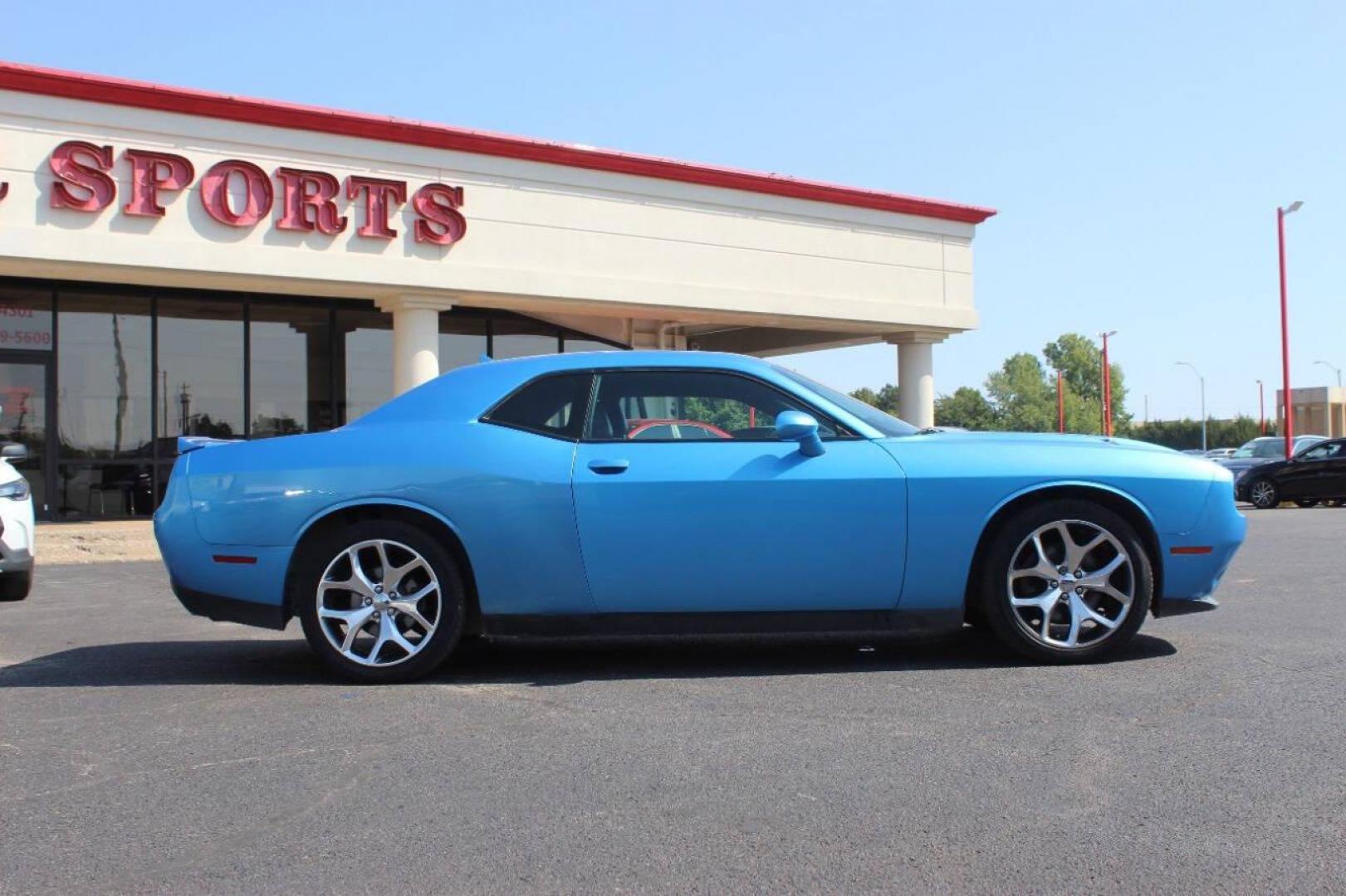 2016 Blue Dodge Challenger SXT (2C3CDZAG5GH) with an 3.6L V6 DOHC 24V engine, 5A transmission, located at 4301 NW 39th , Oklahoma City, OK, 73112, (405) 949-5600, 35.512135, -97.598671 - NO DRIVERS LICENCE NO-FULL COVERAGE INSURANCE-NO CREDIT CHECK. COME ON OVER TO SUPERSPORTS AND TAKE A LOOK AND TEST DRIVE. PLEASE GIVE US A CALL AT (405) 949-5600. NO LICENSIA DE MANEJAR- NO SEGURO DE COBERTURA TOTAL- NO VERIFICACCION DE CREDITO. POR FAVOR VENGAN A SUPERSPORTS, ECHE UN - Photo#2