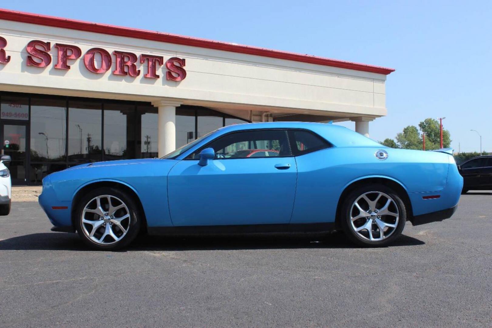 2016 Blue Dodge Challenger SXT (2C3CDZAG5GH) with an 3.6L V6 DOHC 24V engine, 5A transmission, located at 4301 NW 39th , Oklahoma City, OK, 73112, (405) 949-5600, 35.512135, -97.598671 - NO DRIVERS LICENCE NO-FULL COVERAGE INSURANCE-NO CREDIT CHECK. COME ON OVER TO SUPERSPORTS AND TAKE A LOOK AND TEST DRIVE. PLEASE GIVE US A CALL AT (405) 949-5600. NO LICENSIA DE MANEJAR- NO SEGURO DE COBERTURA TOTAL- NO VERIFICACCION DE CREDITO. POR FAVOR VENGAN A SUPERSPORTS, ECHE UN - Photo#5