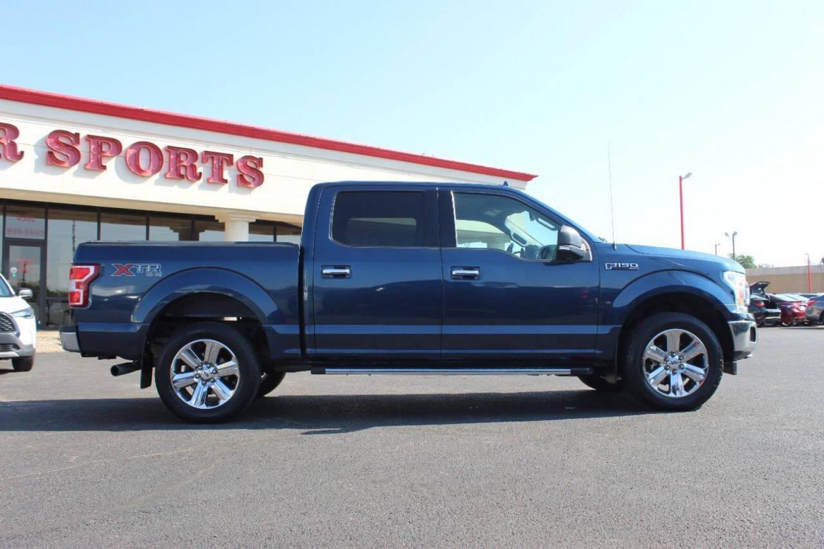 2018 Blue Ford F-150 XLT SuperCrew 5.5-ft. Bed 4WD (1FTEW1EG7JF) with an 3.5L V6 TURBO engine, 6A transmission, located at 4301 NW 39th , Oklahoma City, OK, 73112, (405) 949-5600, 35.512135, -97.598671 - NO DRIVERS LICENCE NO-FULL COVERAGE INSURANCE-NO CREDIT CHECK. COME ON OVER TO SUPERSPORTS AND TAKE A LOOK AND TEST DRIVE. PLEASE GIVE US A CALL AT (405) 949-5600. NO LICENSIA DE MANEJAR- NO SEGURO DE COBERTURA TOTAL- NO VERIFICACCION DE CREDITO. POR FAVOR VENGAN A SUPERSPORTS, ECHE UN - Photo#2