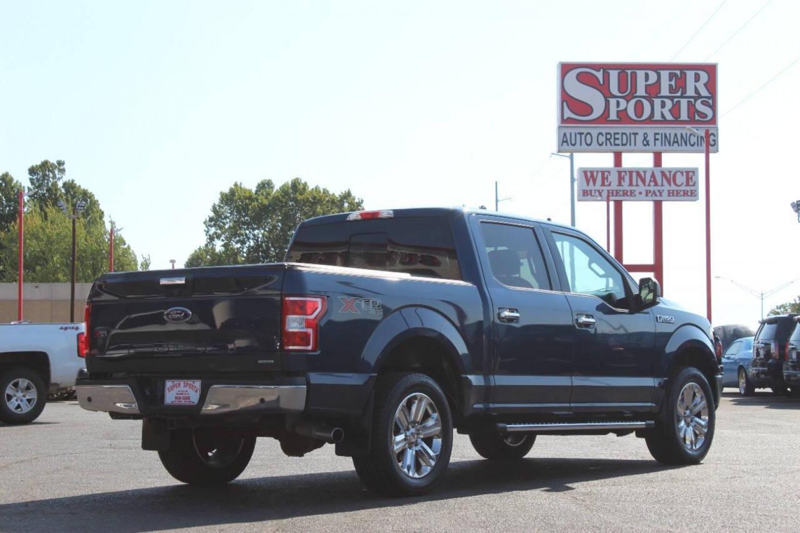 2018 Blue Ford F-150 XLT SuperCrew 5.5-ft. Bed 4WD (1FTEW1EG7JF) with an 3.5L V6 TURBO engine, 6A transmission, located at 4301 NW 39th , Oklahoma City, OK, 73112, (405) 949-5600, 35.512135, -97.598671 - NO DRIVERS LICENCE NO-FULL COVERAGE INSURANCE-NO CREDIT CHECK. COME ON OVER TO SUPERSPORTS AND TAKE A LOOK AND TEST DRIVE. PLEASE GIVE US A CALL AT (405) 949-5600. NO LICENSIA DE MANEJAR- NO SEGURO DE COBERTURA TOTAL- NO VERIFICACCION DE CREDITO. POR FAVOR VENGAN A SUPERSPORTS, ECHE UN - Photo#3