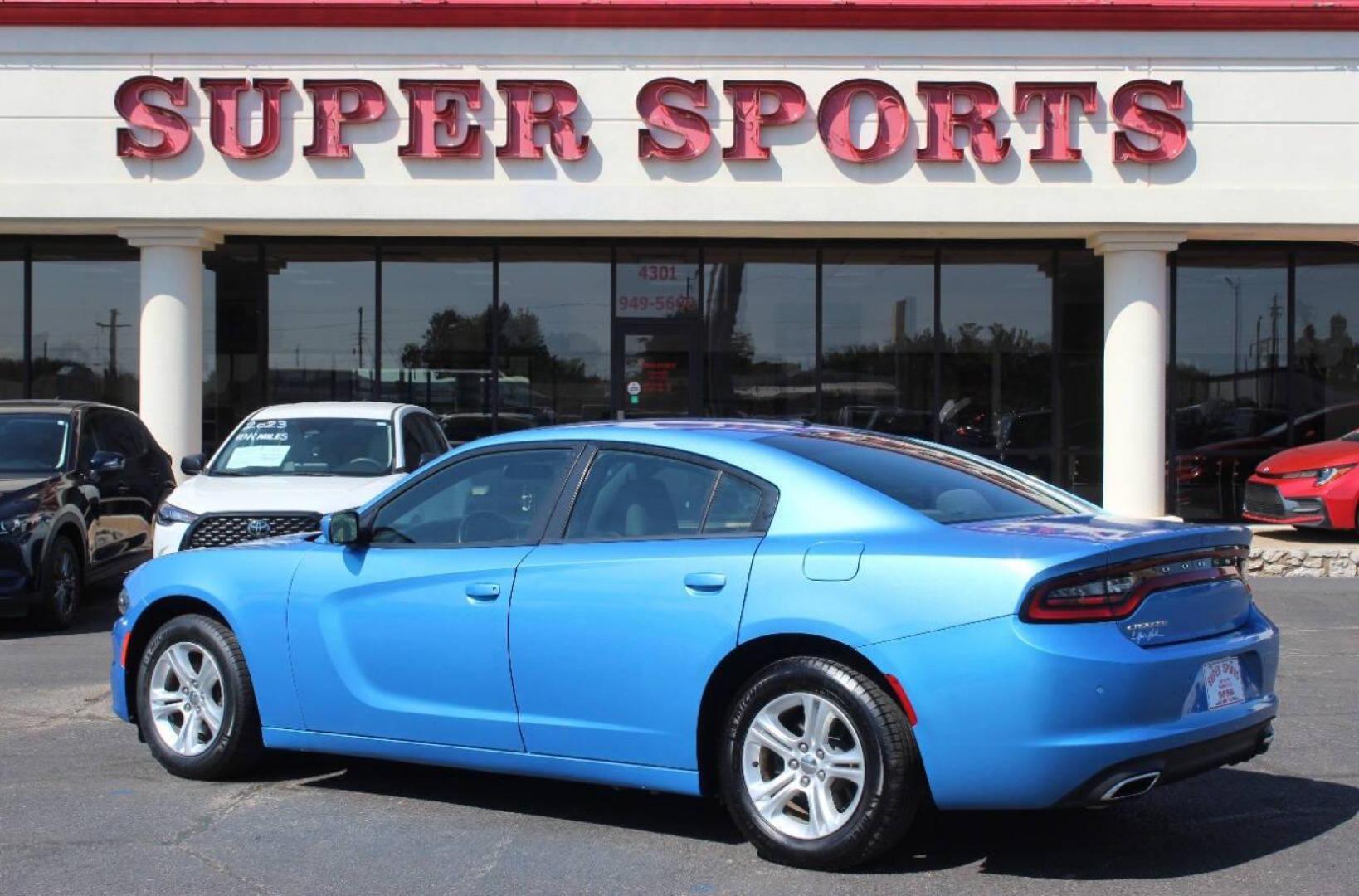 2019 Blue Dodge Charger SXT (2C3CDXBG1KH) with an 3.6L V6 DOHC 24V engine, 8A transmission, located at 4301 NW 39th , Oklahoma City, OK, 73112, (405) 949-5600, 35.512135, -97.598671 - NO DRIVERS LICENCE NO-FULL COVERAGE INSURANCE-NO CREDIT CHECK. COME ON OVER TO SUPERSPORTS AND TAKE A LOOK AND TEST DRIVE. PLEASE GIVE US A CALL AT (405) 949-5600. NO LICENSIA DE MANEJAR- NO SEGURO DE COBERTURA TOTAL- NO VERIFICACCION DE CREDITO. POR FAVOR VENGAN A SUPERSPORTS, ECHE UN - Photo#4