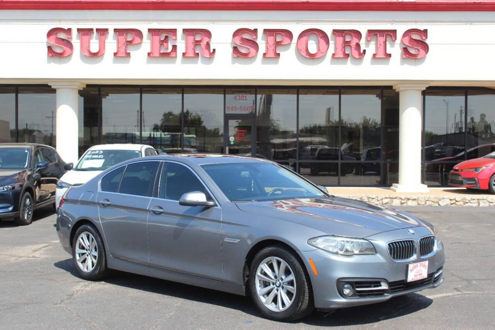 2016 Gray BMW 5-Series 528i (WBA5A5C56GG) with an 2.0L L4 DOHC 16V TURBO engine, 8A transmission, located at 4301 NW 39th , Oklahoma City, OK, 73112, (405) 949-5600, 35.512135, -97.598671 - NO DRIVERS LICENCE NO-FULL COVERAGE INSURANCE-NO CREDIT CHECK. COME ON OVER TO SUPERSPORTS AND TAKE A LOOK AND TEST DRIVE. PLEASE GIVE US A CALL AT (405) 949-5600. NO LICENSIA DE MANEJAR- NO SEGURO DE COBERTURA TOTAL- NO VERIFICACCION DE CREDITO. POR FAVOR VENGAN A SUPERSPORTS, ECHE UN - Photo#0