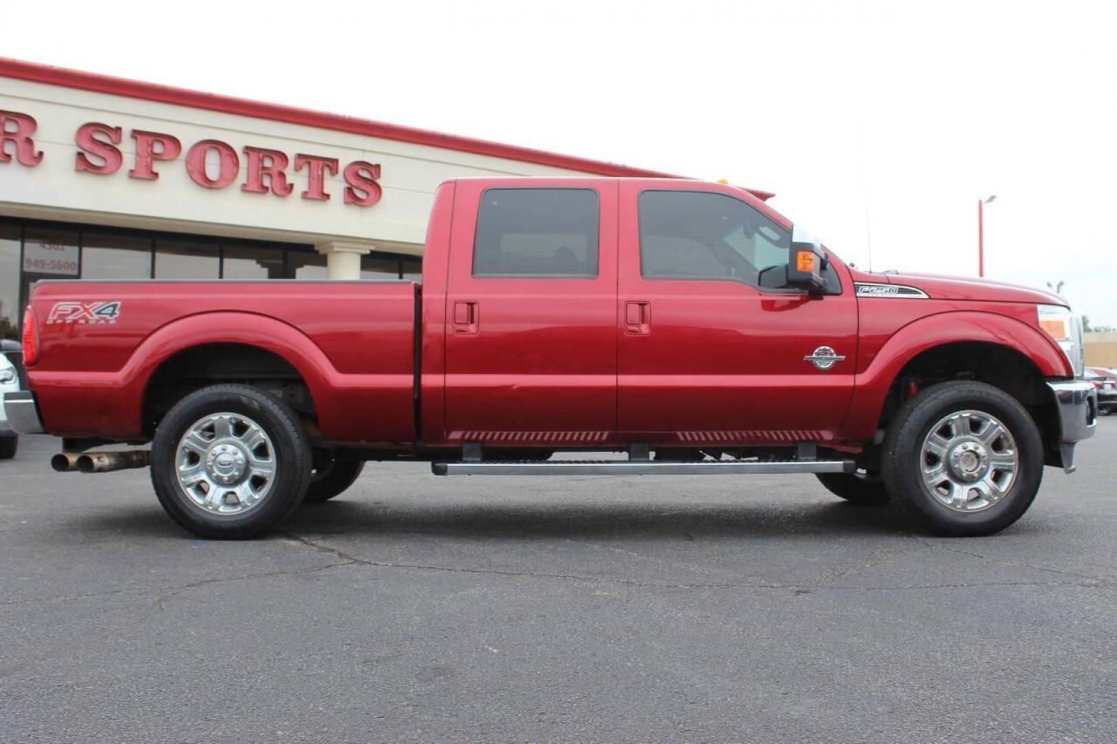 2015 Red Ford F-250 SD King Ranch Crew Cab 4WD (1FT7W2BT3FE) with an 6.7L V8 OHV 16V DIESEL engine, 6-Speed Automatic transmission, located at 4301 NW 39th , Oklahoma City, OK, 73112, (405) 949-5600, 35.512135, -97.598671 - Photo#2