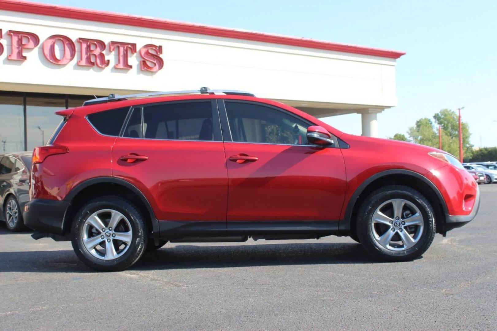 2015 Red Toyota RAV4 XLE FWD (JTMWFREV9FD) with an 2.5L L4 DOHC 16V engine, 6-Speed Automatic transmission, located at 4301 NW 39th , Oklahoma City, OK, 73112, (405) 949-5600, 35.512135, -97.598671 - NO DRIVERS LICENCE NO-FULL COVERAGE INSURANCE-NO CREDIT CHECK. COME ON OVER TO SUPERSPORTS AND TAKE A LOOK AND TEST DRIVE. PLEASE GIVE US A CALL AT (405) 949-5600. NO LICENSIA DE MANEJAR- NO SEGURO DE COBERTURA TOTAL- NO VERIFICACCION DE CREDITO. POR FAVOR VENGAN A SUPERSPORTS, ECHE UN - Photo#2