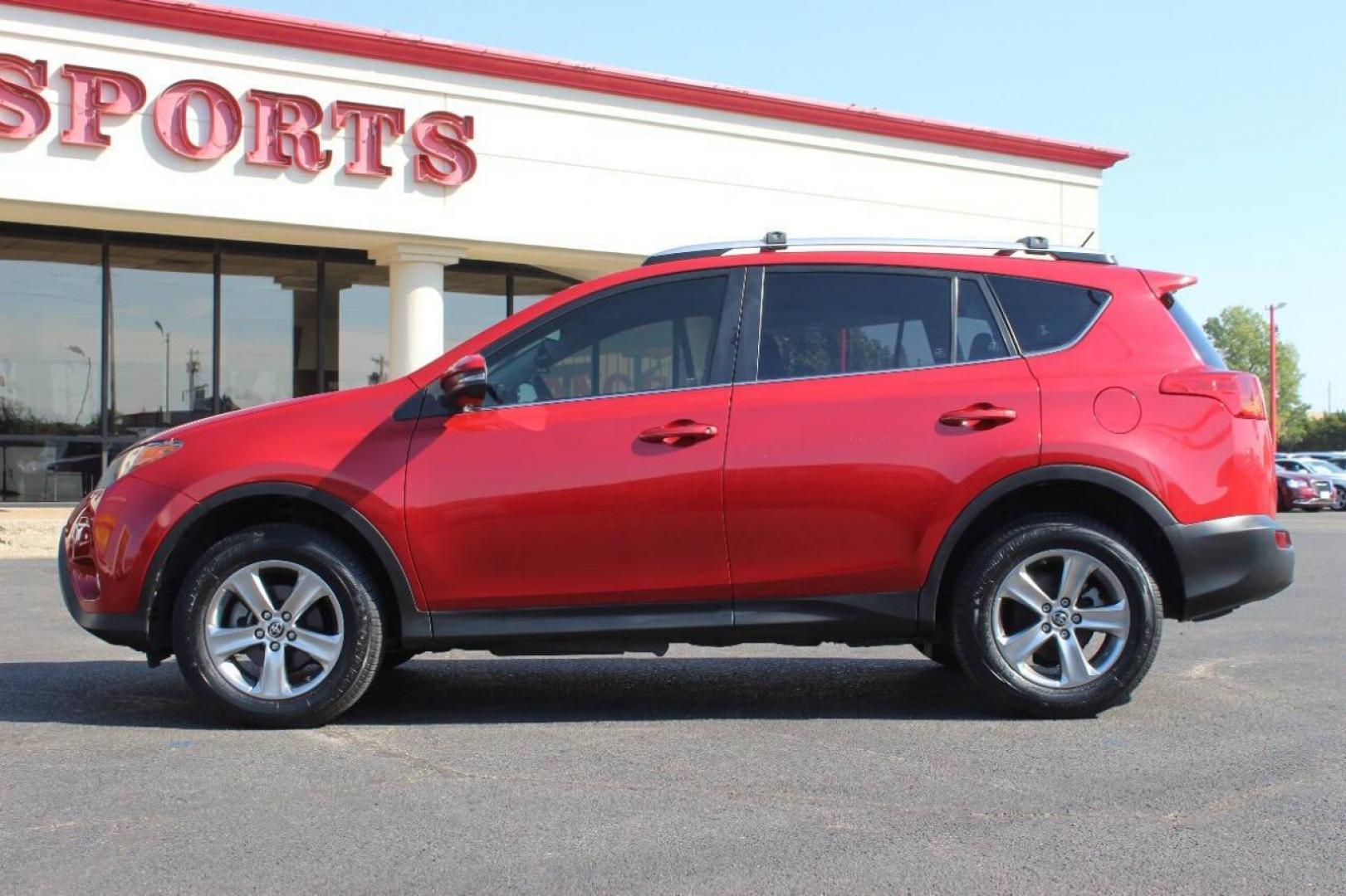 2015 Red Toyota RAV4 XLE FWD (JTMWFREV9FD) with an 2.5L L4 DOHC 16V engine, 6-Speed Automatic transmission, located at 4301 NW 39th , Oklahoma City, OK, 73112, (405) 949-5600, 35.512135, -97.598671 - NO DRIVERS LICENCE NO-FULL COVERAGE INSURANCE-NO CREDIT CHECK. COME ON OVER TO SUPERSPORTS AND TAKE A LOOK AND TEST DRIVE. PLEASE GIVE US A CALL AT (405) 949-5600. NO LICENSIA DE MANEJAR- NO SEGURO DE COBERTURA TOTAL- NO VERIFICACCION DE CREDITO. POR FAVOR VENGAN A SUPERSPORTS, ECHE UN - Photo#5