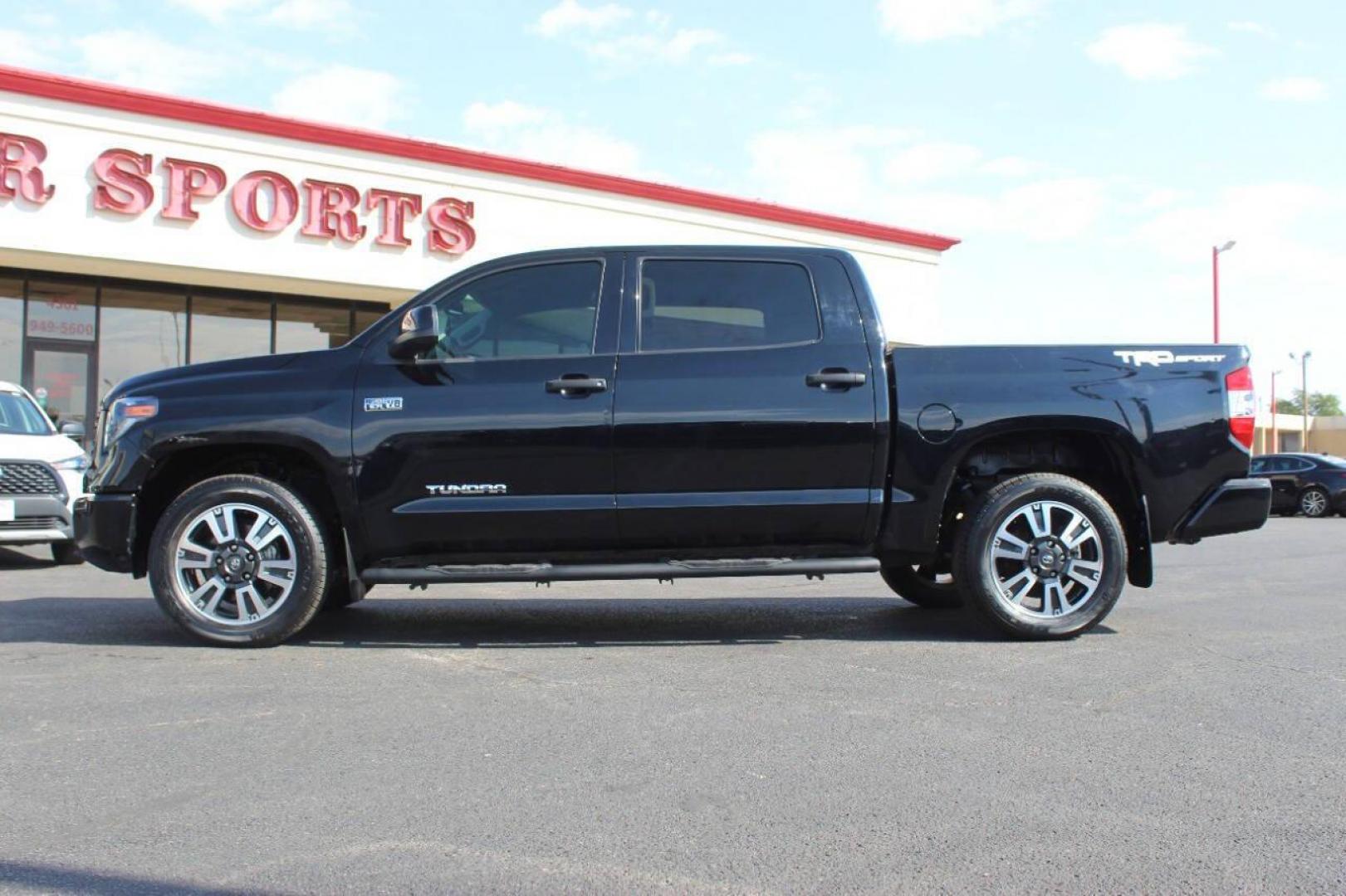 2021 Black Toyota Tundra SR5 5.7L V8 CrewMax 2WD (5TFEY5F17MX) with an 5.7L V8 DOHC 32V engine, 6A transmission, located at 4301 NW 39th , Oklahoma City, OK, 73112, (405) 949-5600, 35.512135, -97.598671 - NO DRIVERS LICENCE NO-FULL COVERAGE INSURANCE-NO CREDIT CHECK. COME ON OVER TO SUPERSPORTS AND TAKE A LOOK AND TEST DRIVE. PLEASE GIVE US A CALL AT (405) 949-5600. NO LICENSIA DE MANEJAR- NO SEGURO DE COBERTURA TOTAL- NO VERIFICACCION DE CREDITO. POR FAVOR VENGAN A SUPERSPORTS, ECHE UN - Photo#5