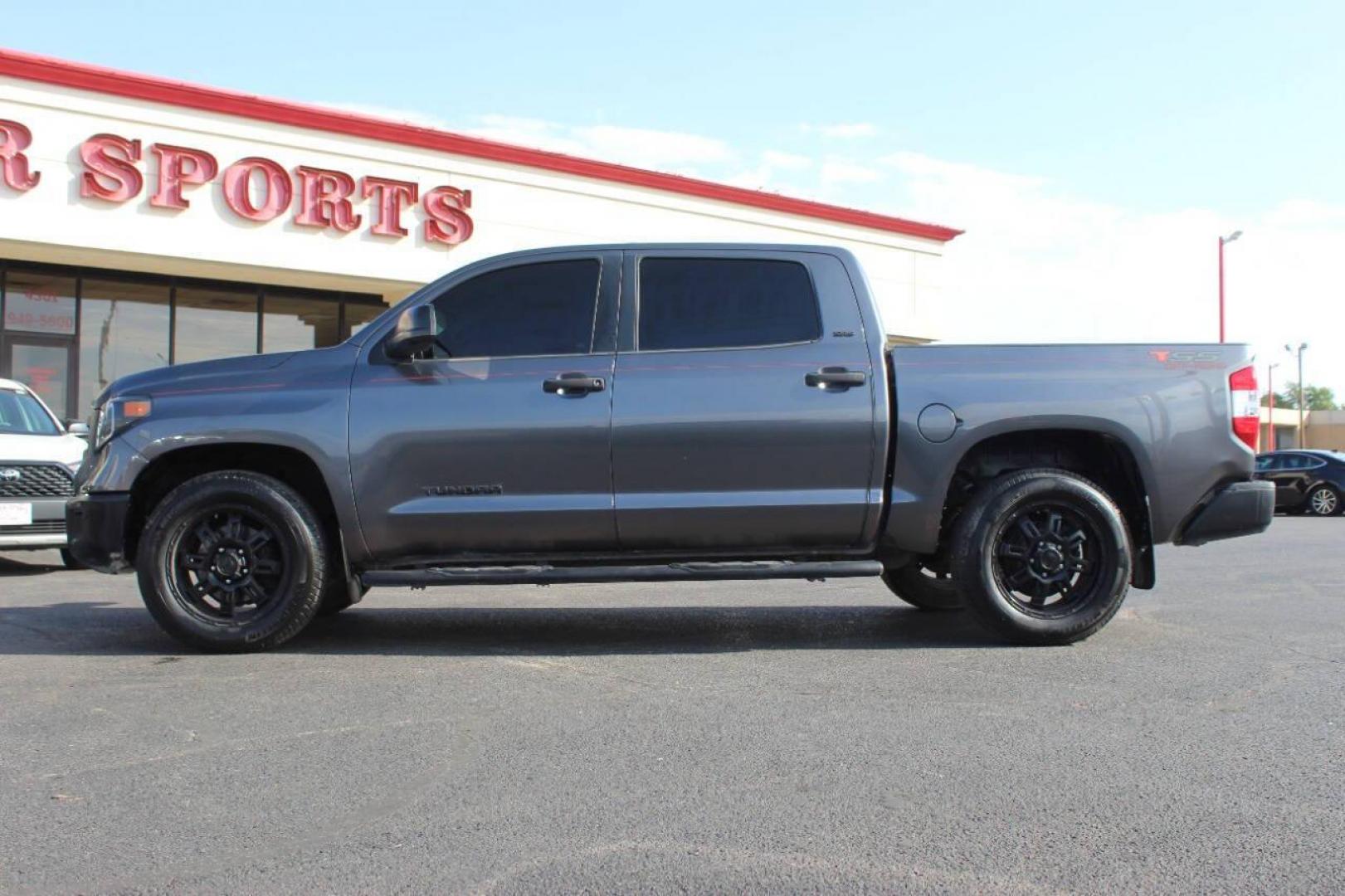 2015 Pewter Toyota Tundra SR5 4.6L V8 CrewMax 2WD (5TFEM5F11FX) with an 4.6L V8 DOHC 32V engine, 6-Speed Automatic transmission, located at 4301 NW 39th , Oklahoma City, OK, 73112, (405) 949-5600, 35.512135, -97.598671 - Photo#5