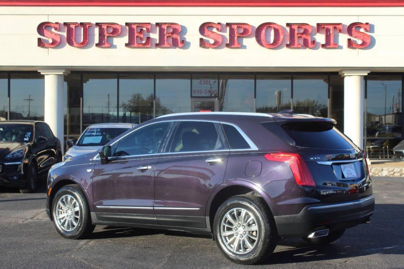 2018 Maroon Cadillac XT5 Luxury (1GYKNCRS5JZ) with an 3.6L V6 DOHC 24V engine, 8A transmission, located at 4301 NW 39th , Oklahoma City, OK, 73112, (405) 949-5600, 35.512135, -97.598671 - NO DRIVERS LICENCE NO-FULL COVERAGE INSURANCE-NO CREDIT CHECK. COME ON OVER TO SUPERSPORTS AND TAKE A LOOK AND TEST DRIVE. PLEASE GIVE US A CALL AT (405) 949-5600. NO LICENSIA DE MANEJAR- NO SEGURO DE COBERTURA TOTAL- NO VERIFICACCION DE CREDITO. POR FAVOR VENGAN A SUPERSPORTS, ECHE UN - Photo#4