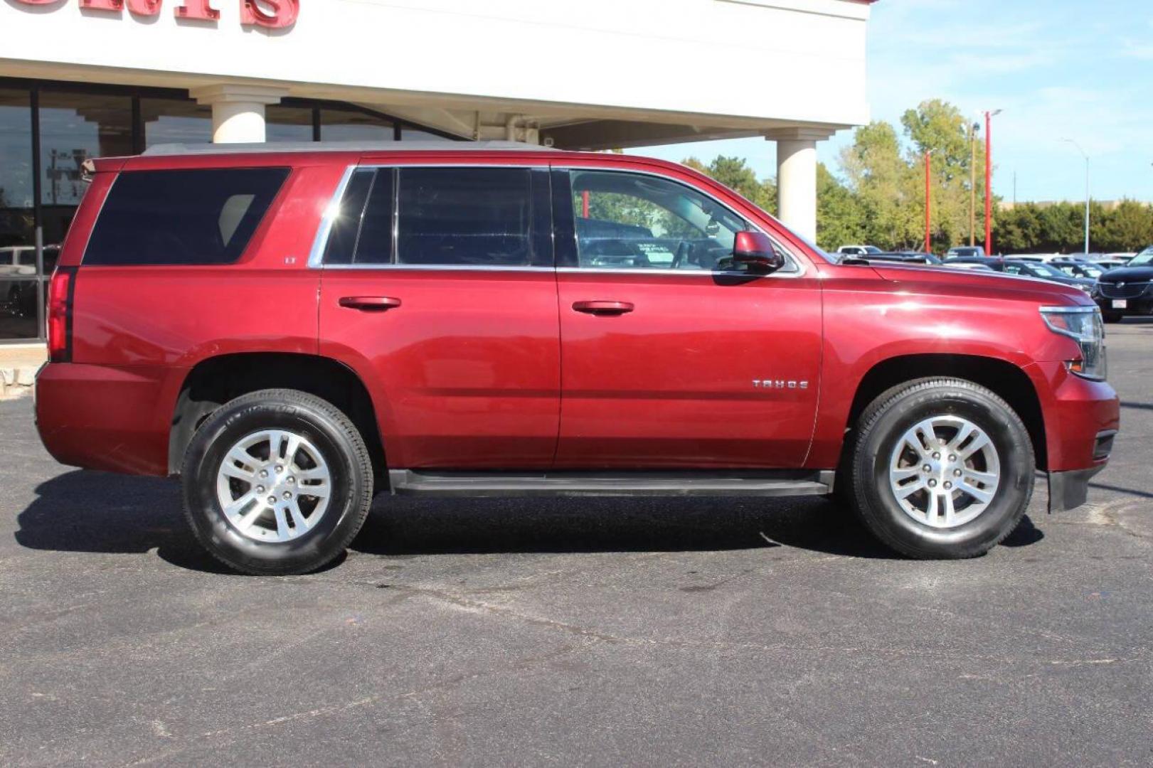 2017 Burgundy Chevrolet Tahoe LT 4WD (1GNSKBKC5HR) with an 5.3L V8 OHV 16V engine, 6A transmission, located at 4301 NW 39th , Oklahoma City, OK, 73112, (405) 949-5600, 35.512135, -97.598671 - NO DRIVERS LICENCE NO-FULL COVERAGE INSURANCE-NO CREDIT CHECK. COME ON OVER TO SUPERSPORTS AND TAKE A LOOK AND TEST DRIVE. PLEASE GIVE US A CALL AT (405) 949-5600. NO LICENSIA DE MANEJAR- NO SEGURO DE COBERTURA TOTAL- NO VERIFICACCION DE CREDITO. POR FAVOR VENGAN A SUPERSPORTS, ECHE UN - Photo#2