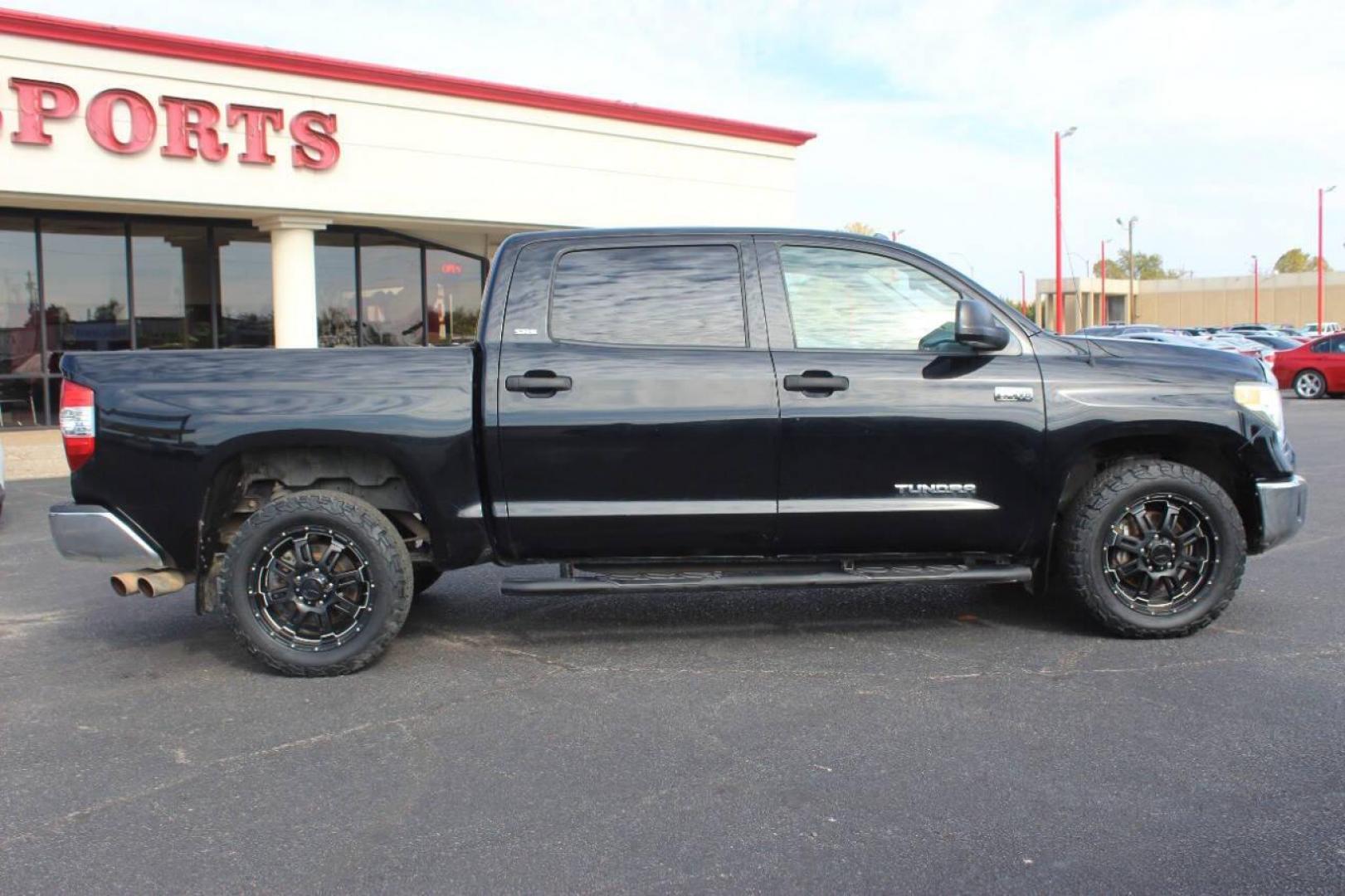 2014 Black Toyota Tundra SR5 5.7L V8 CrewMax 2WD (5TFEY5F11EX) with an 5.7L V8 DOHC 32V engine, 6-Speed Automatic transmission, located at 4301 NW 39th , Oklahoma City, OK, 73112, (405) 949-5600, 35.512135, -97.598671 - NO DRIVERS LICENCE NO-FULL COVERAGE INSURANCE-NO CREDIT CHECK. COME ON OVER TO SUPERSPORTS AND TAKE A LOOK AND TEST DRIVE. PLEASE GIVE US A CALL AT (405) 949-5600. NO LICENSIA DE MANEJAR- NO SEGURO DE COBERTURA TOTAL- NO VERIFICACCION DE CREDITO. POR FAVOR VENGAN A SUPERSPORTS, ECHE UN - Photo#2