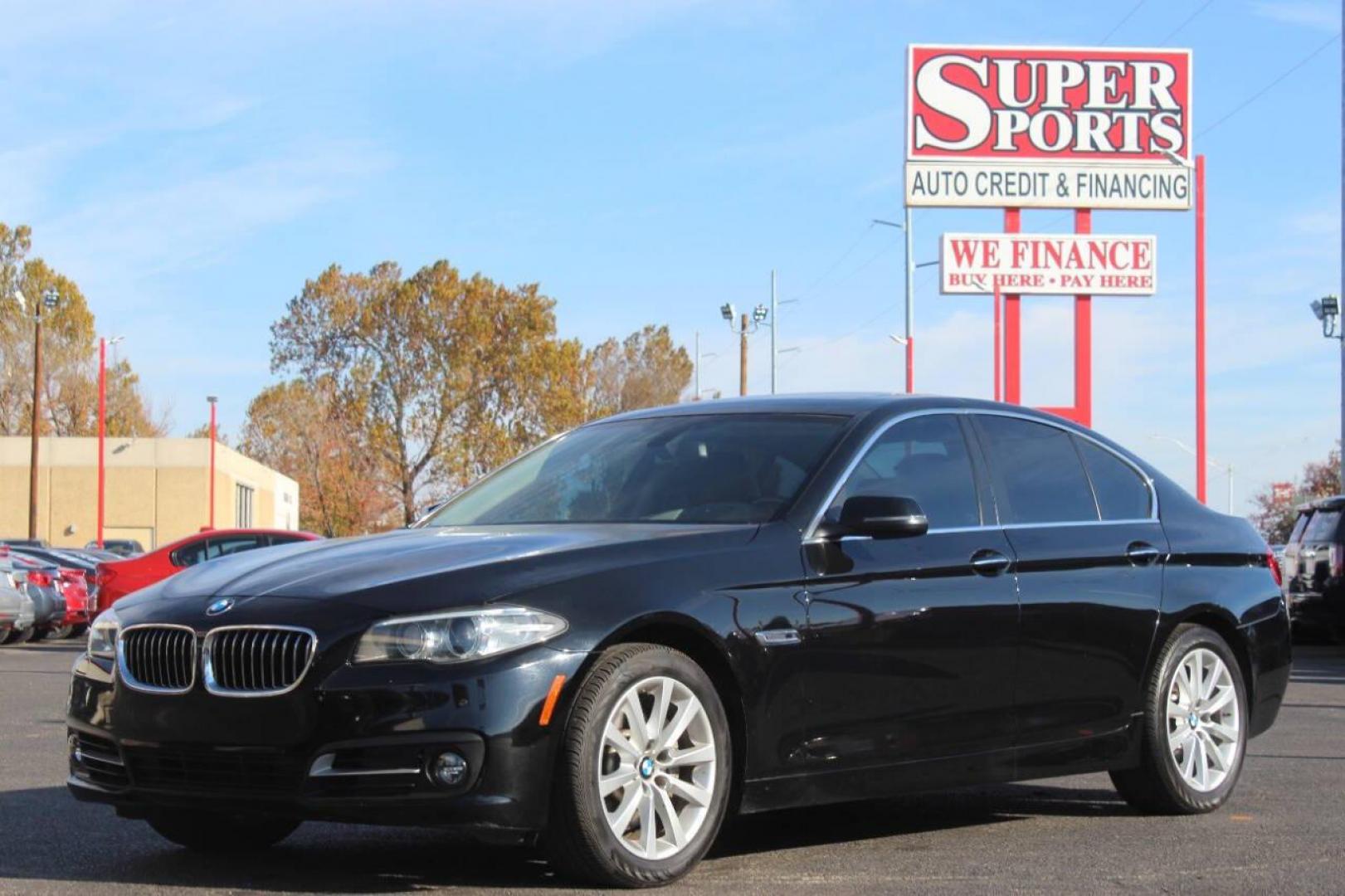 2016 Black BMW 5-Series 535i (WBA5B1C51GG) with an 3.0L L6 DOHC 24V engine, 8A transmission, located at 4301 NW 39th , Oklahoma City, OK, 73112, (405) 949-5600, 35.512135, -97.598671 - NO DRIVERS LICENCE NO-FULL COVERAGE INSURANCE-NO CREDIT CHECK. COME ON OVER TO SUPERSPORTS AND TAKE A LOOK AND TEST DRIVE. PLEASE GIVE US A CALL AT (405) 949-5600. NO LICENSIA DE MANEJAR- NO SEGURO DE COBERTURA TOTAL- NO VERIFICACCION DE CREDITO. POR FAVOR VENGAN A SUPERSPORTS, ECHE UN - Photo#6