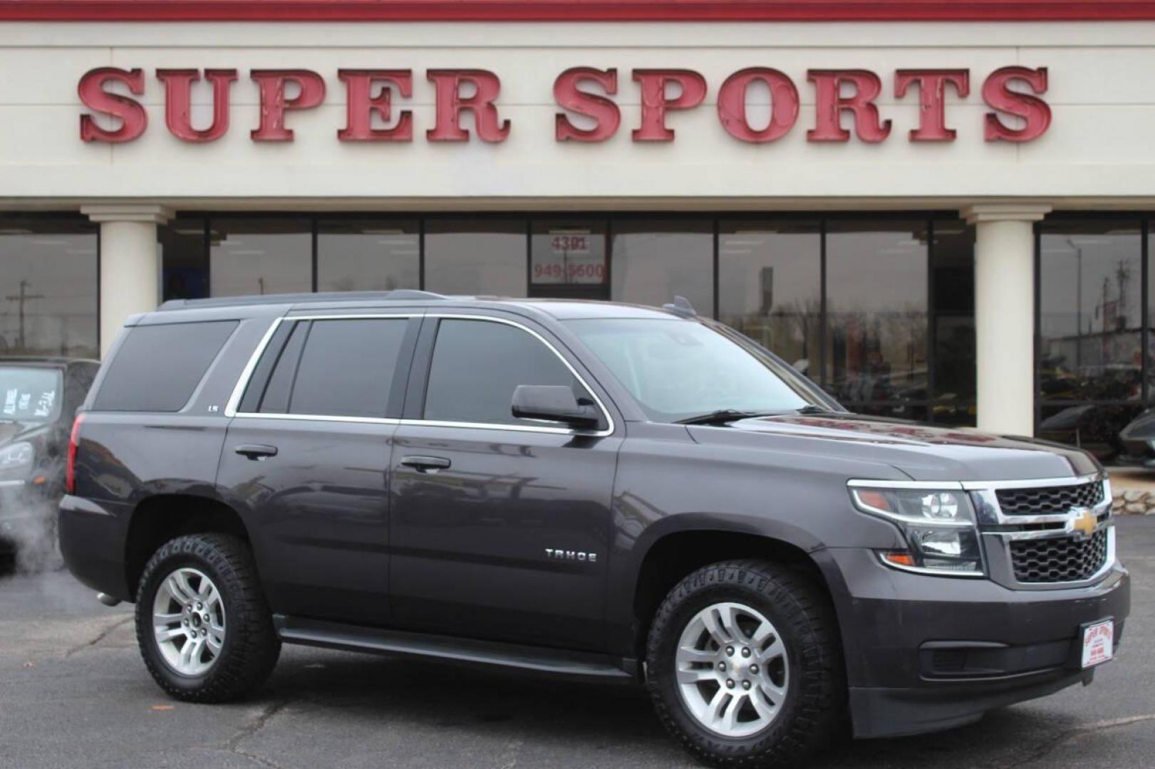 2016 Gray Chevrolet Tahoe LS 2WD (1GNSCAKCXGR) with an 5.3L V8 OHV 16V engine, 6A transmission, located at 4301 NW 39th , Oklahoma City, OK, 73112, (405) 949-5600, 35.512135, -97.598671 - NO DRIVERS LICENCE NO-FULL COVERAGE INSURANCE-NO CREDIT CHECK. COME ON OVER TO SUPERSPORTS AND TAKE A LOOK AND TEST DRIVE. PLEASE GIVE US A CALL AT (405) 949-5600. NO LICENSIA DE MANEJAR- NO SEGURO DE COBERTURA TOTAL- NO VERIFICACCION DE CREDITO. POR FAVOR VENGAN A SUPERSPORTS, ECHE U - Photo#0