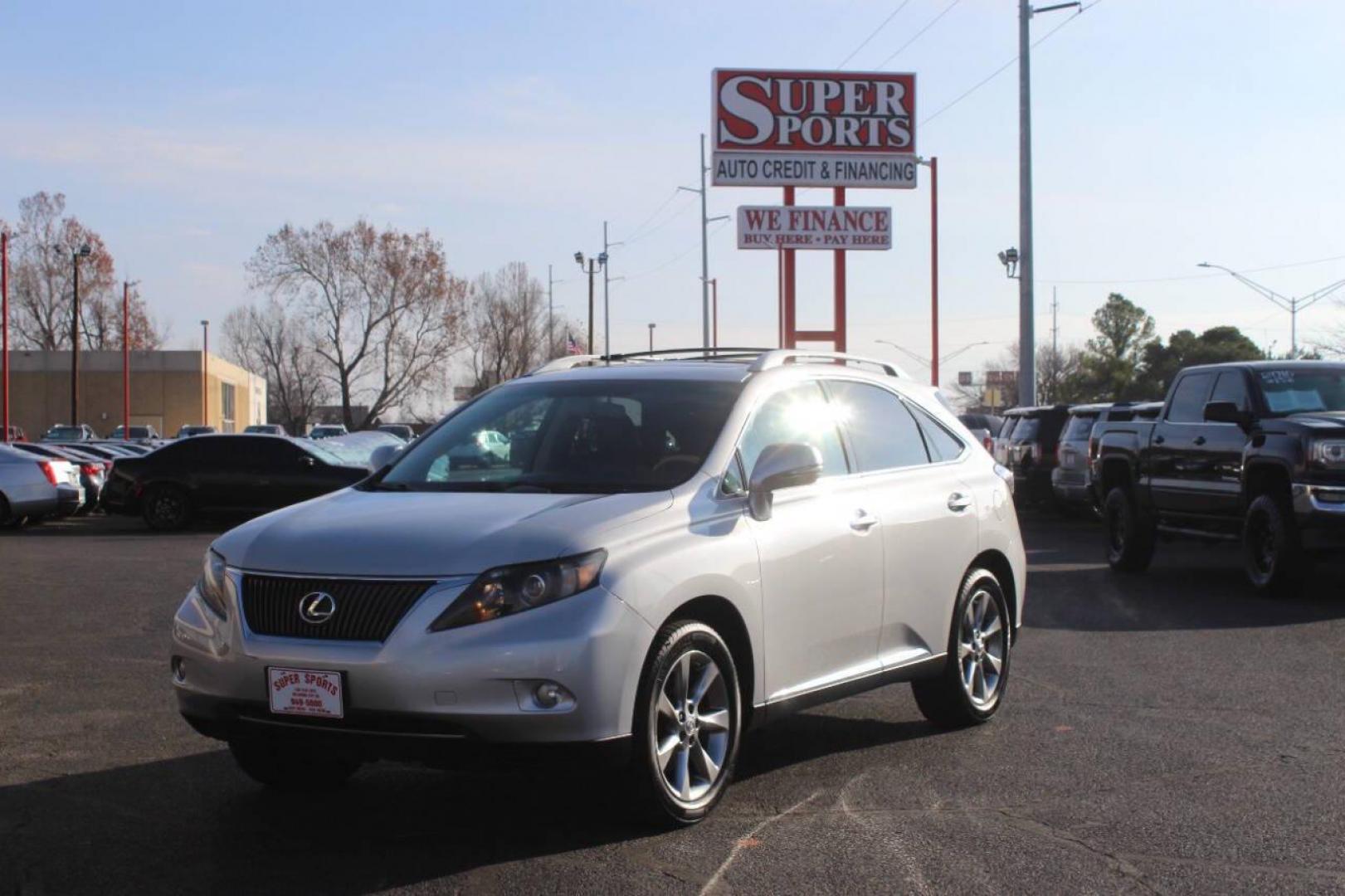 2012 Silver Lexus RX 350 AWD (2T2BK1BA1CC) with an 3.5L V6 DOHC 24V engine, 5-Speed Automatic transmission, located at 4301 NW 39th , Oklahoma City, OK, 73112, (405) 949-5600, 35.512135, -97.598671 - NO DRIVERS LICENCE NO-FULL COVERAGE INSURANCE-NO CREDIT CHECK. COME ON OVER TO SUPERSPORTS AND TAKE A LOOK AND TEST DRIVE. PLEASE GIVE US A CALL AT (405) 949-5600. NO LICENSIA DE MANEJAR- NO SEGURO DE COBERTURA TOTAL- NO VERIFICACCION DE CREDITO. POR FAVOR VENGAN A SUPERSPORTS, ECHE U - Photo#6