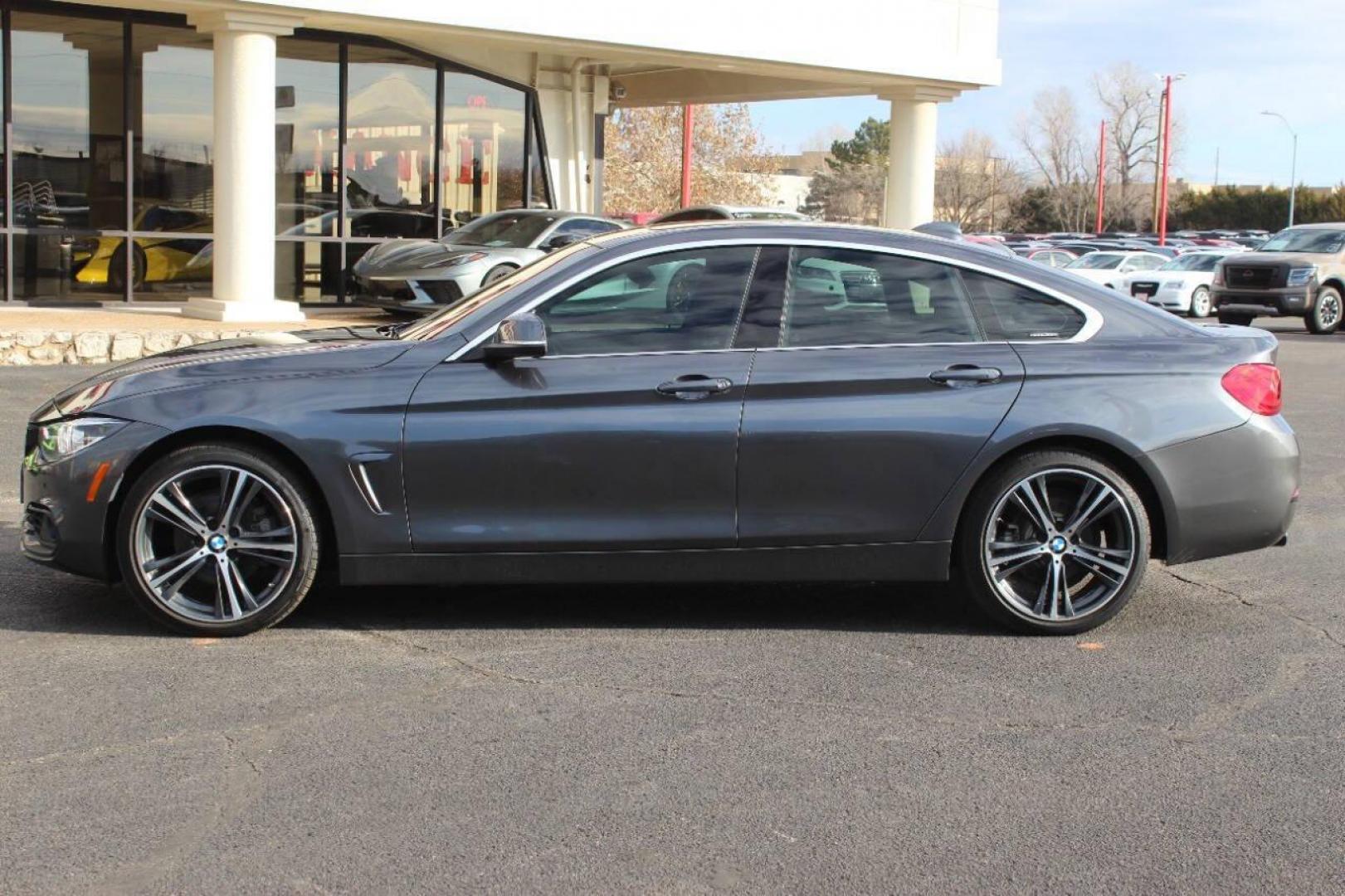 2018 Gray BMW 4-Series Gran Coupe 430i xDrive (WBA4J3C56JB) with an 2.0L L4 DOHC 16V engine, 8A transmission, located at 4301 NW 39th , Oklahoma City, OK, 73112, (405) 949-5600, 35.512135, -97.598671 - NO DRIVERS LICENCE NO-FULL COVERAGE INSURANCE-NO CREDIT CHECK. COME ON OVER TO SUPERSPORTS AND TAKE A LOOK AND TEST DRIVE. PLEASE GIVE US A CALL AT (405) 949-5600. NO LICENSIA DE MANEJAR- NO SEGURO DE COBERTURA TOTAL- NO VERIFICACCION DE CREDITO. POR FAVOR VENGAN A SUPERSPORTS, ECHE UN - Photo#5