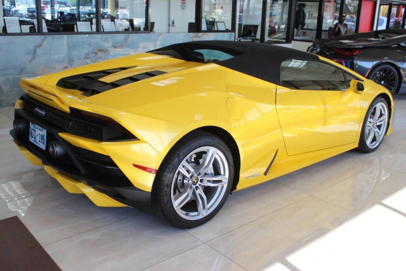 2021 Yellow Lamborghini Huracan EVO Spyder (ZHWUT5ZF0ML) with an 6.5L V12 DOHC 48V engine, 7A transmission, located at 4301 NW 39th , Oklahoma City, OK, 73112, (405) 949-5600, 35.512135, -97.598671 - PERSONAL VEHICLE. this vehicle was purchased from insurance company due to theft recovery. it was stolen. looks and drives brand new its a must see. full service been done and new tires and fresh oil. call for more info (405) 949-5600 THIS VEHICLE IS $244,900 THIS VEHICLE CAN BE PAID FOR WITH - Photo#3