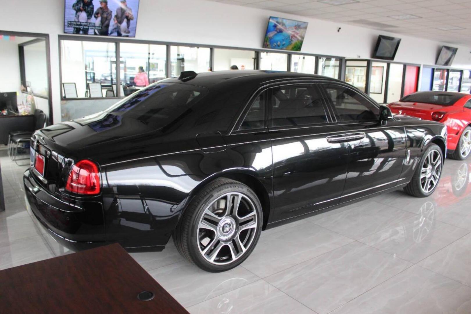 2019 Black Rolls-Royce Ghost Series II Sedan (SCA664S54KU) with an 6.6L V12 DOHC 48V engine, 8A transmission, located at 4301 NW 39th , Oklahoma City, OK, 73112, (405) 949-5600, 35.512135, -97.598671 - PERSONAL VEHCILE. this vehicle was purchased from insurance company due to theft recovery. it was stolen. looks and drives brand new its a must see. full service been done and new tires and fresh oil, NEW BATTERY. call for more info (405) 949-5600 THIS VEHICLE IS $154,900 , THIS VEHICLE CAN B - Photo#3