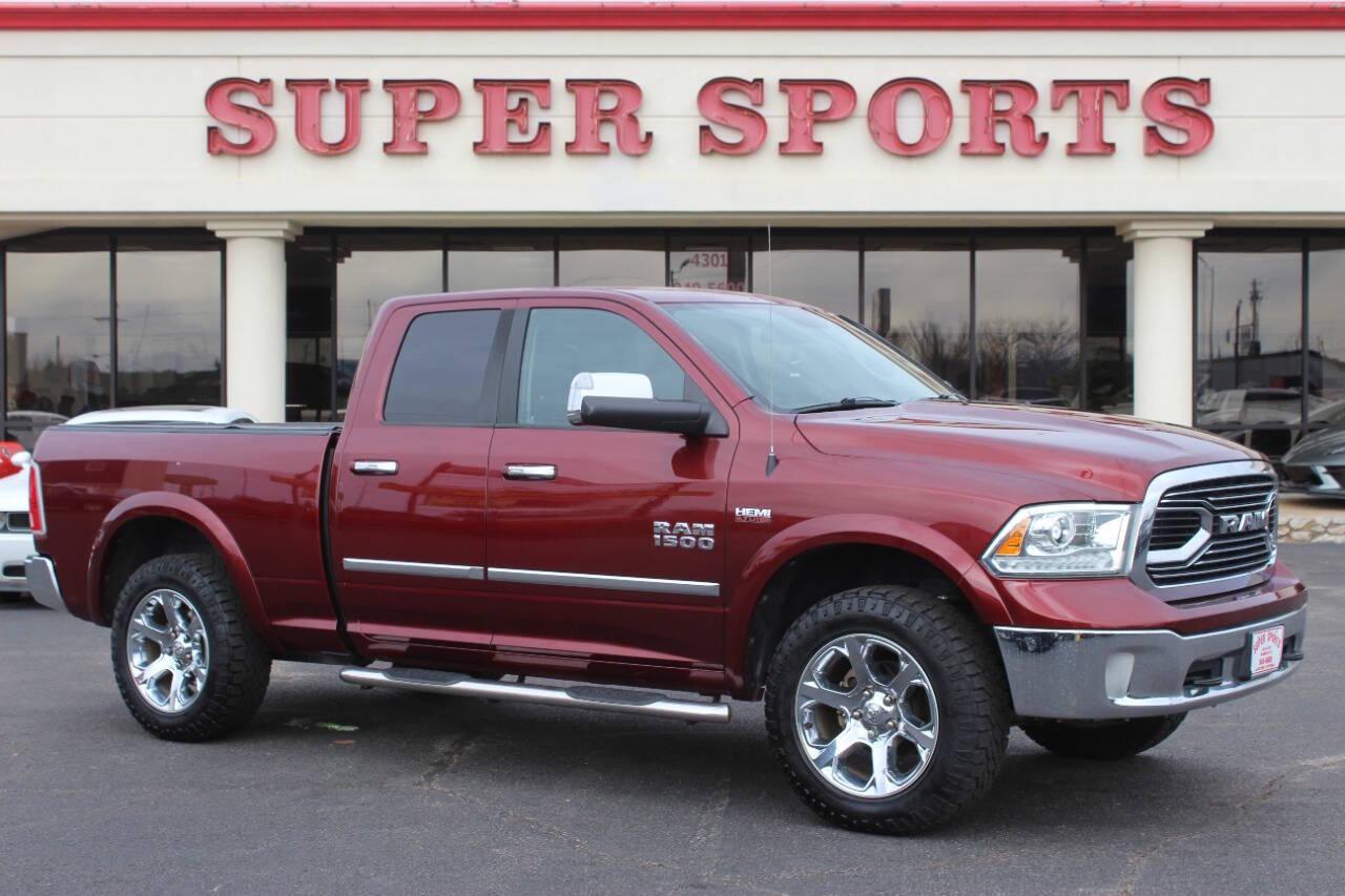 2016 RAM 1500 Laramie Quad Cab 4WD