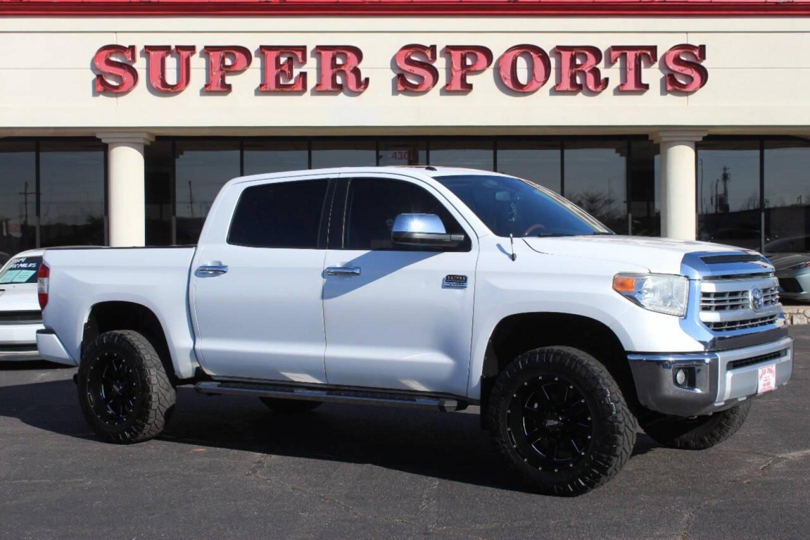 2015 White Toyota Tundra Platinum CrewMax 5.7L FFV 4WD (5TFAW5F18FX) with an 5.7L V8 DOHC 32V engine, 6-Speed Automatic transmission, located at 4301 NW 39th , Oklahoma City, OK, 73112, (405) 949-5600, 35.512135, -97.598671 - NO DRIVERS LICENCE NO-FULL COVERAGE INSURANCE-NO CREDIT CHECK. COME ON OVER TO SUPERSPORTS AND TAKE A LOOK AND TEST DRIVE. PLEASE GIVE US A CALL AT (405) 949-5600. NO LICENSIA DE MANEJAR- NO SEGURO DE COBERTURA TOTAL- NO VERIFICACCION DE CREDITO. POR FAVOR VENGAN A SUPERSPORTS, ECHE UN - Photo#0