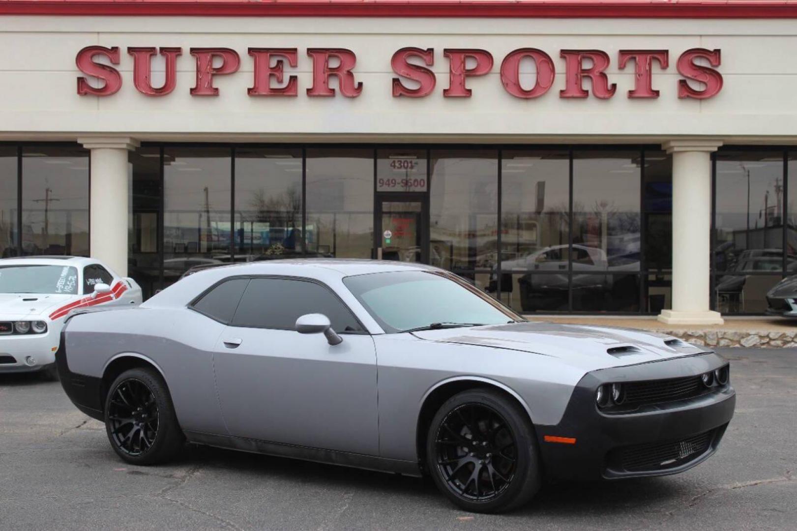 2014 Gray Dodge Challenger SXT (2C3CDYAG0EH) with an 3.6L V6 DOHC 24V engine, 5-Speed Automatic transmission, located at 4301 NW 39th , Oklahoma City, OK, 73112, (405) 949-5600, 35.512135, -97.598671 - NO DRIVERS LICENCE NO-FULL COVERAGE INSURANCE-NO CREDIT CHECK. COME ON OVER TO SUPERSPORTS AND TAKE A LOOK AND TEST DRIVE. PLEASE GIVE US A CALL AT (405) 949-5600. NO LICENSIA DE MANEJAR- NO SEGURO DE COBERTURA TOTAL- NO VERIFICACCION DE CREDITO. POR FAVOR VENGAN A SUPERSPORTS, ECHE UN - Photo#0